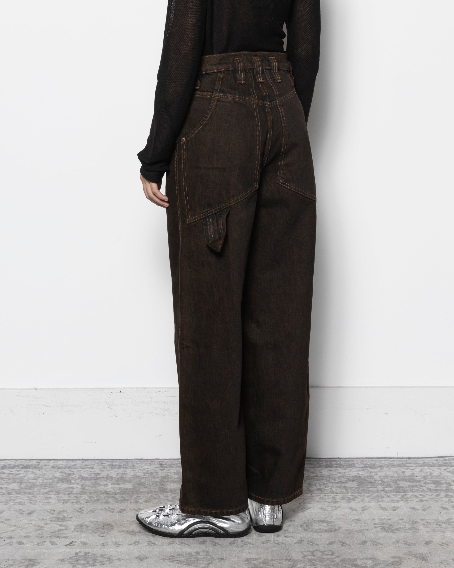 Baggy Jeans in Mud