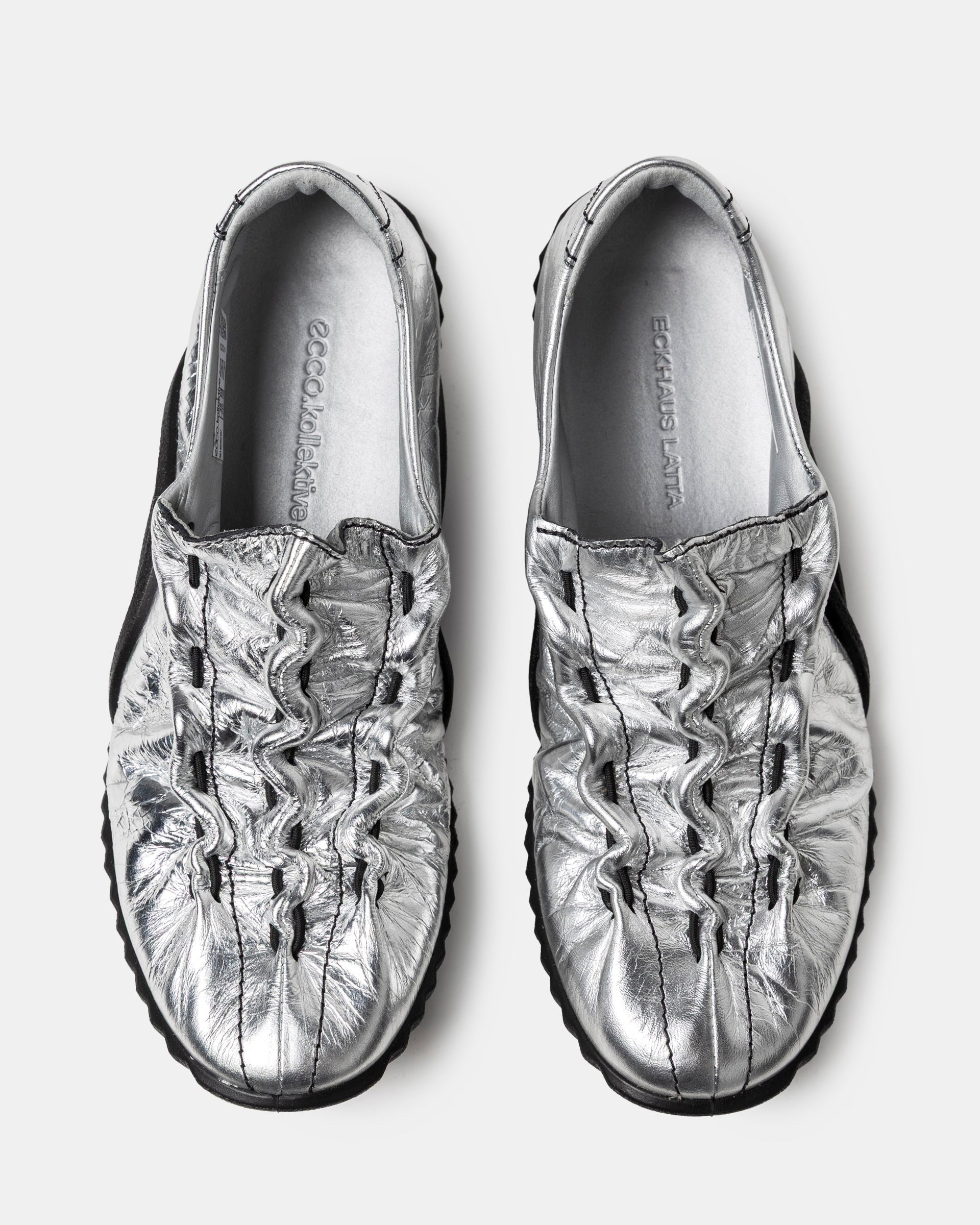 Ecco. Kollective Vibration in Sliver