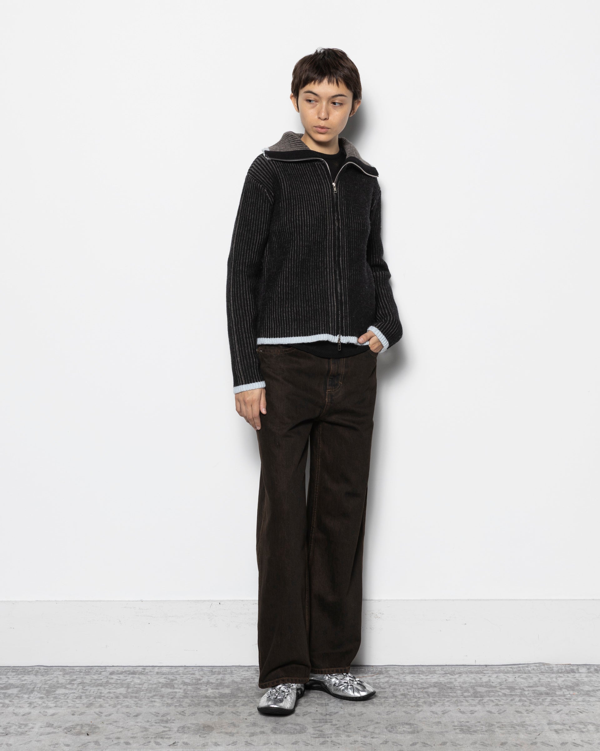 Baggy Jeans in Mud