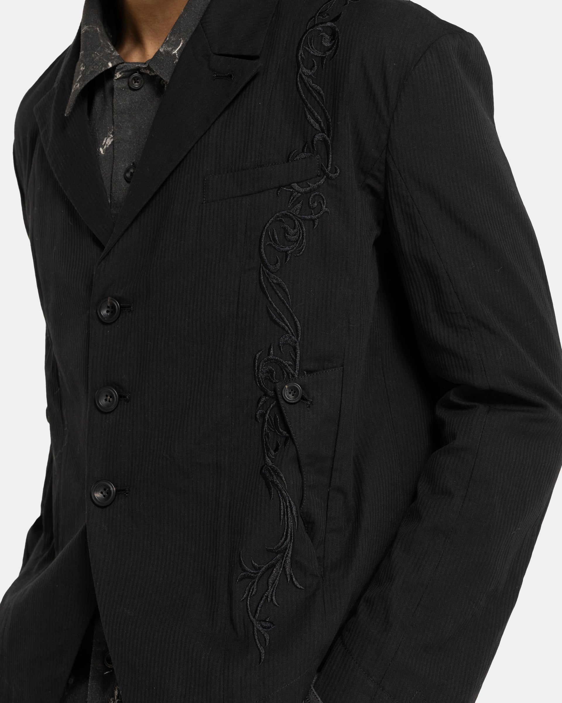 Embroidered Blazer in Black