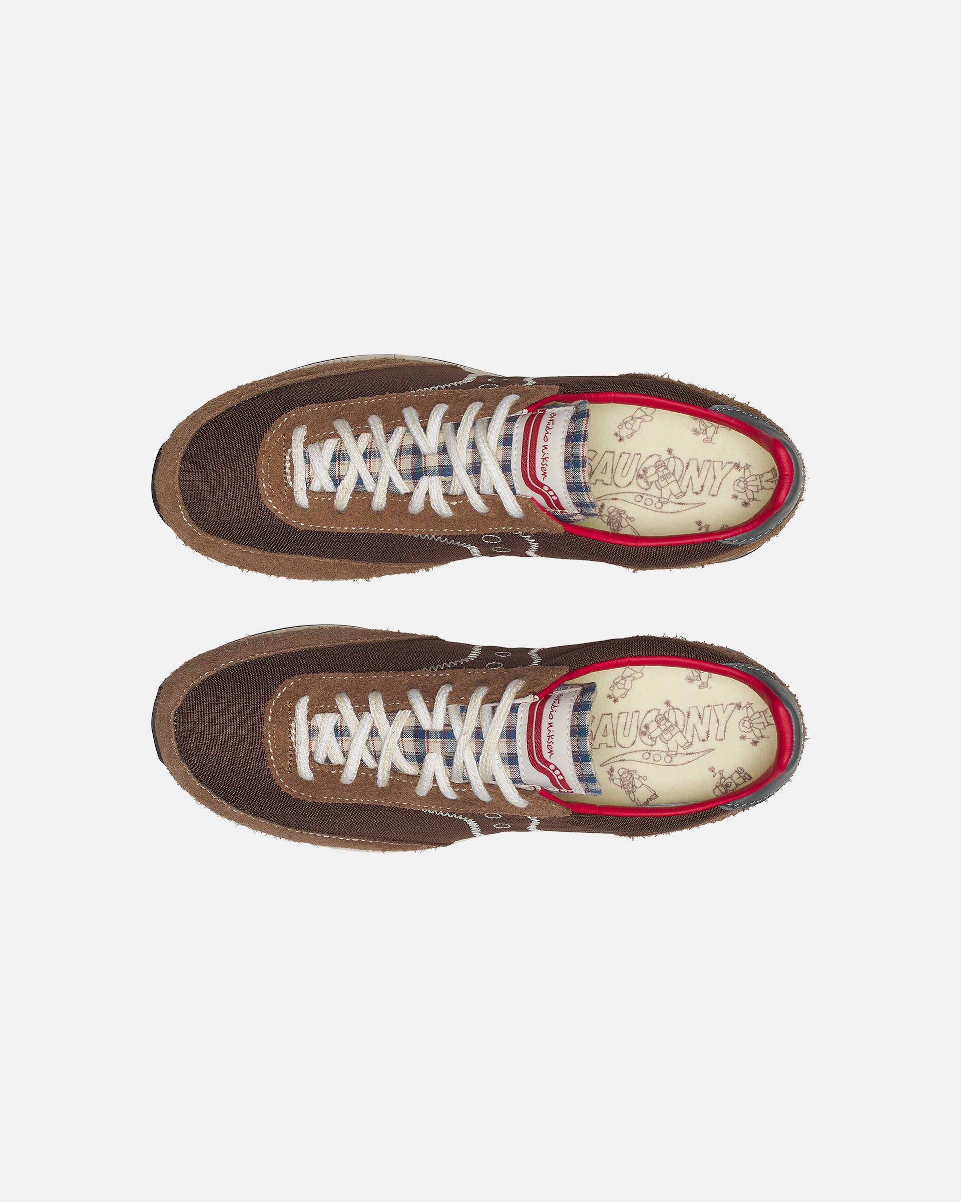 Trainer 80 in Mocha/White