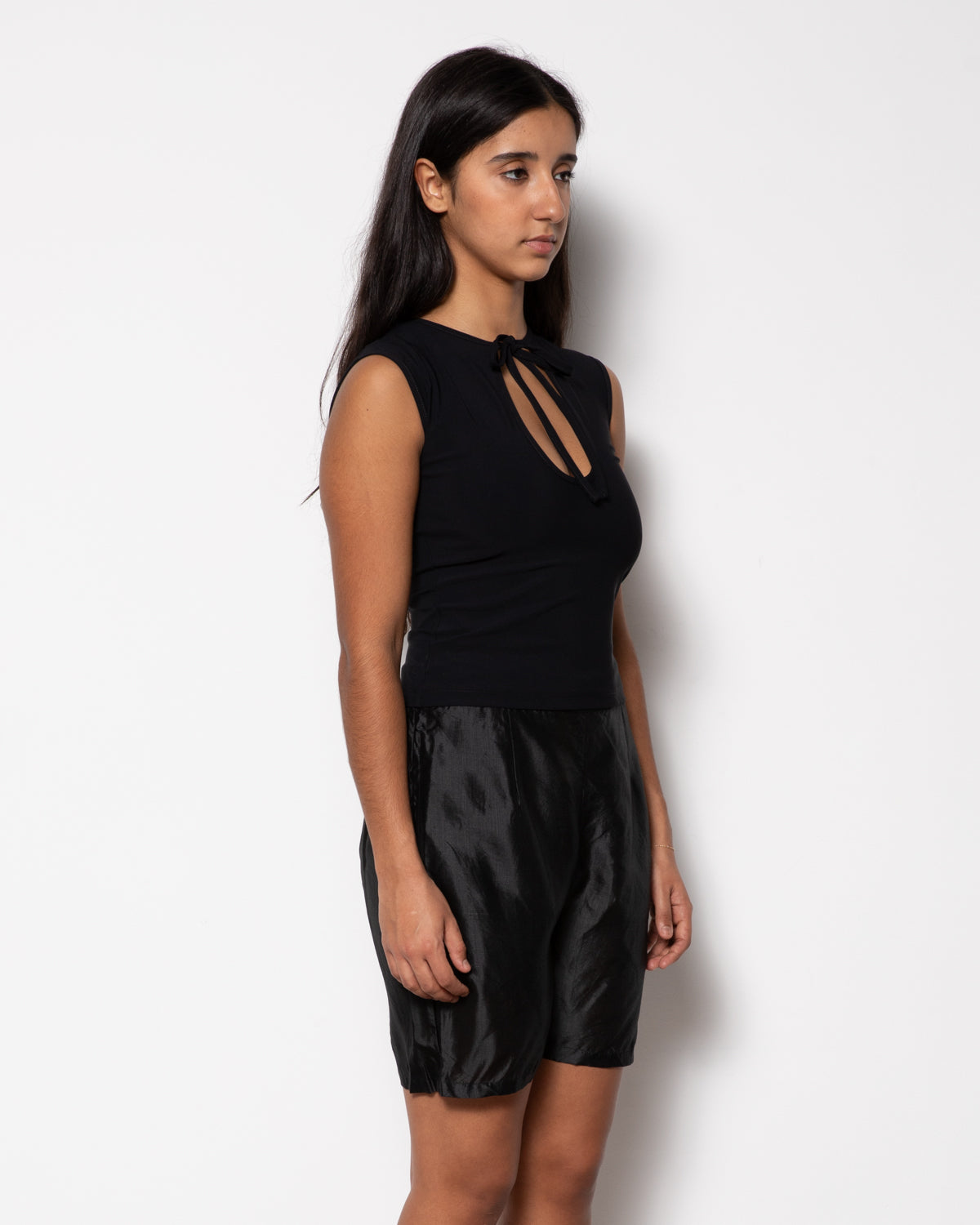 Anis Top in Black