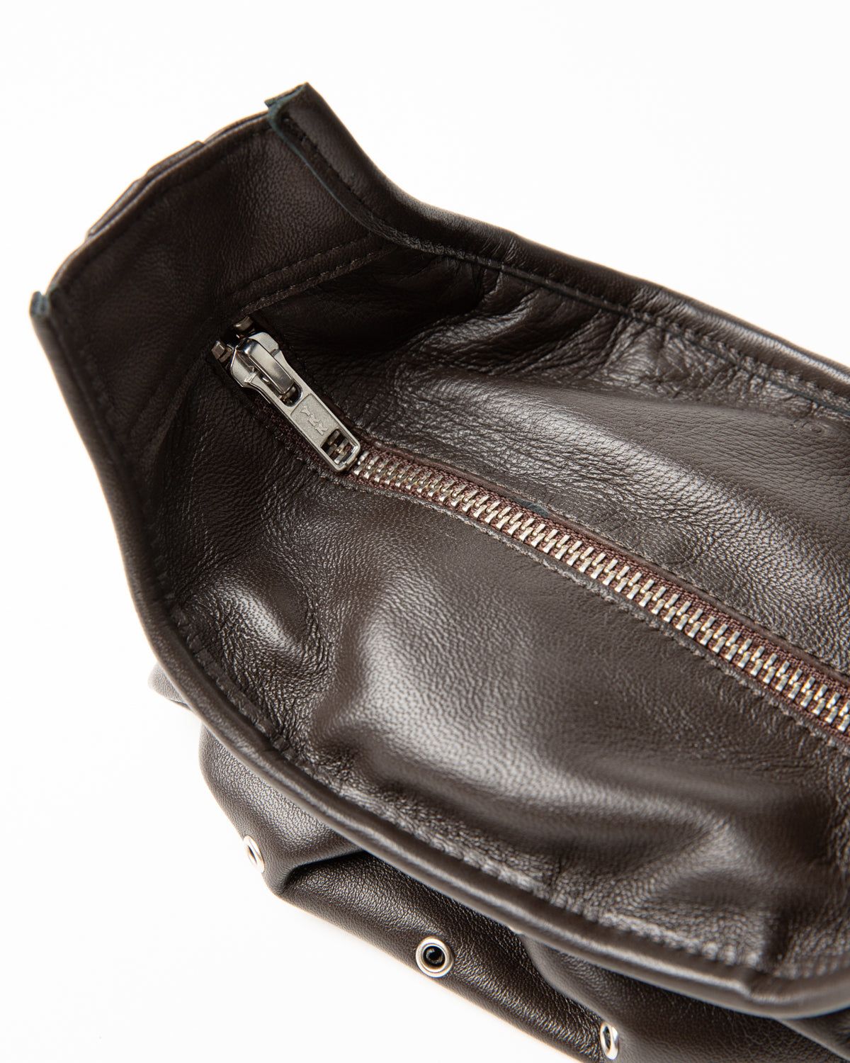 Pulsera Studs Bag in Brown