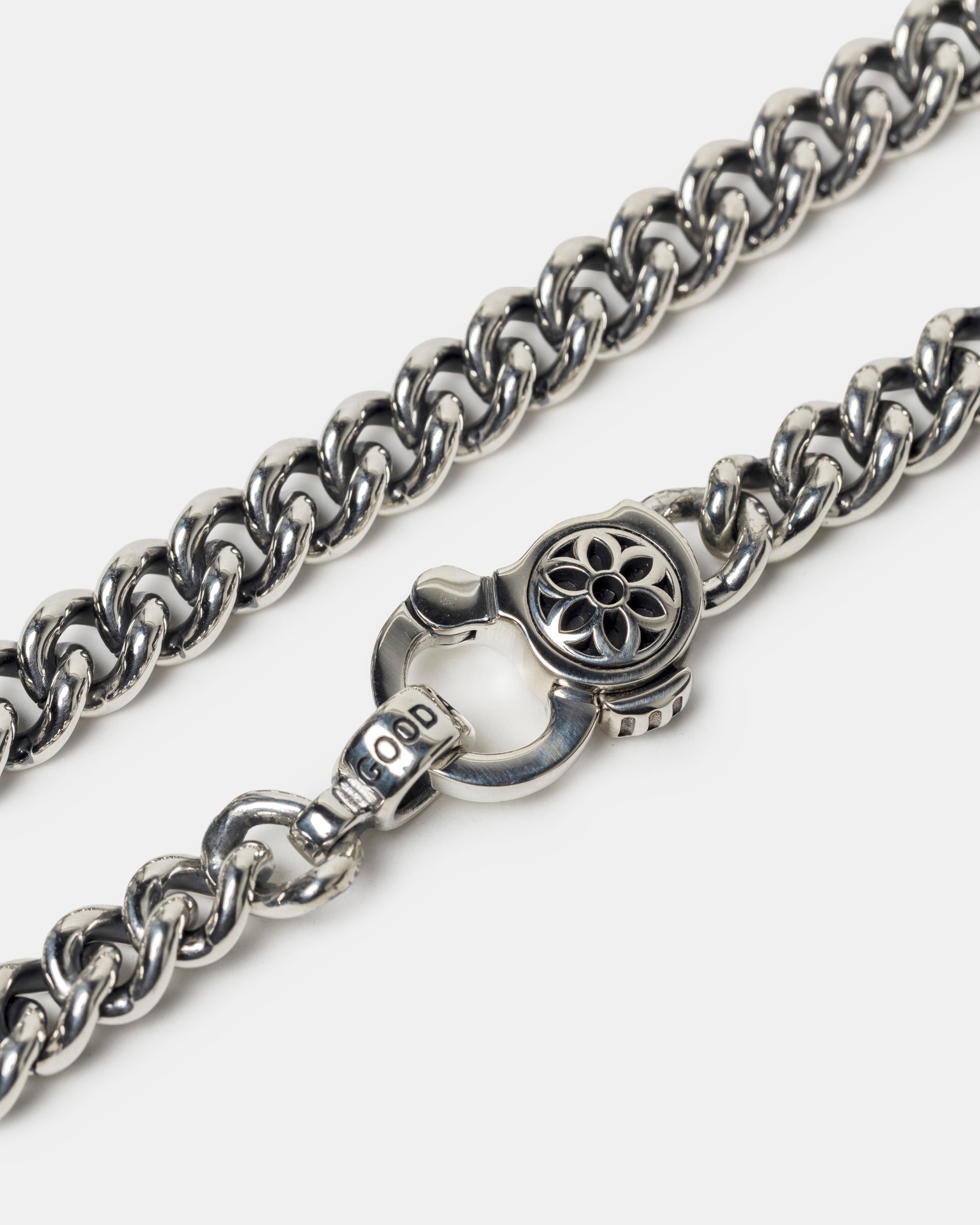 Curb Chain Necklace A