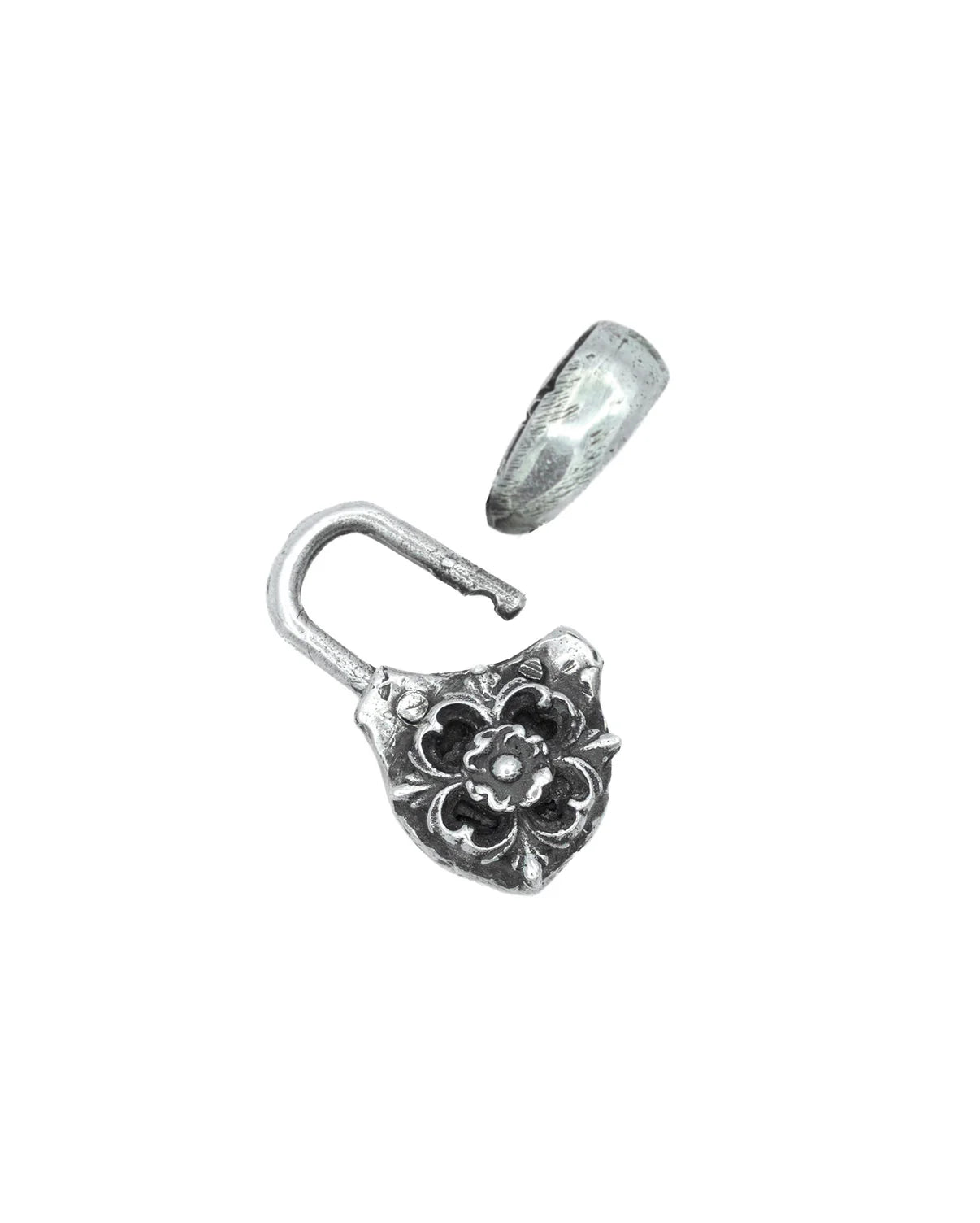 Hallowed Vow Pendant