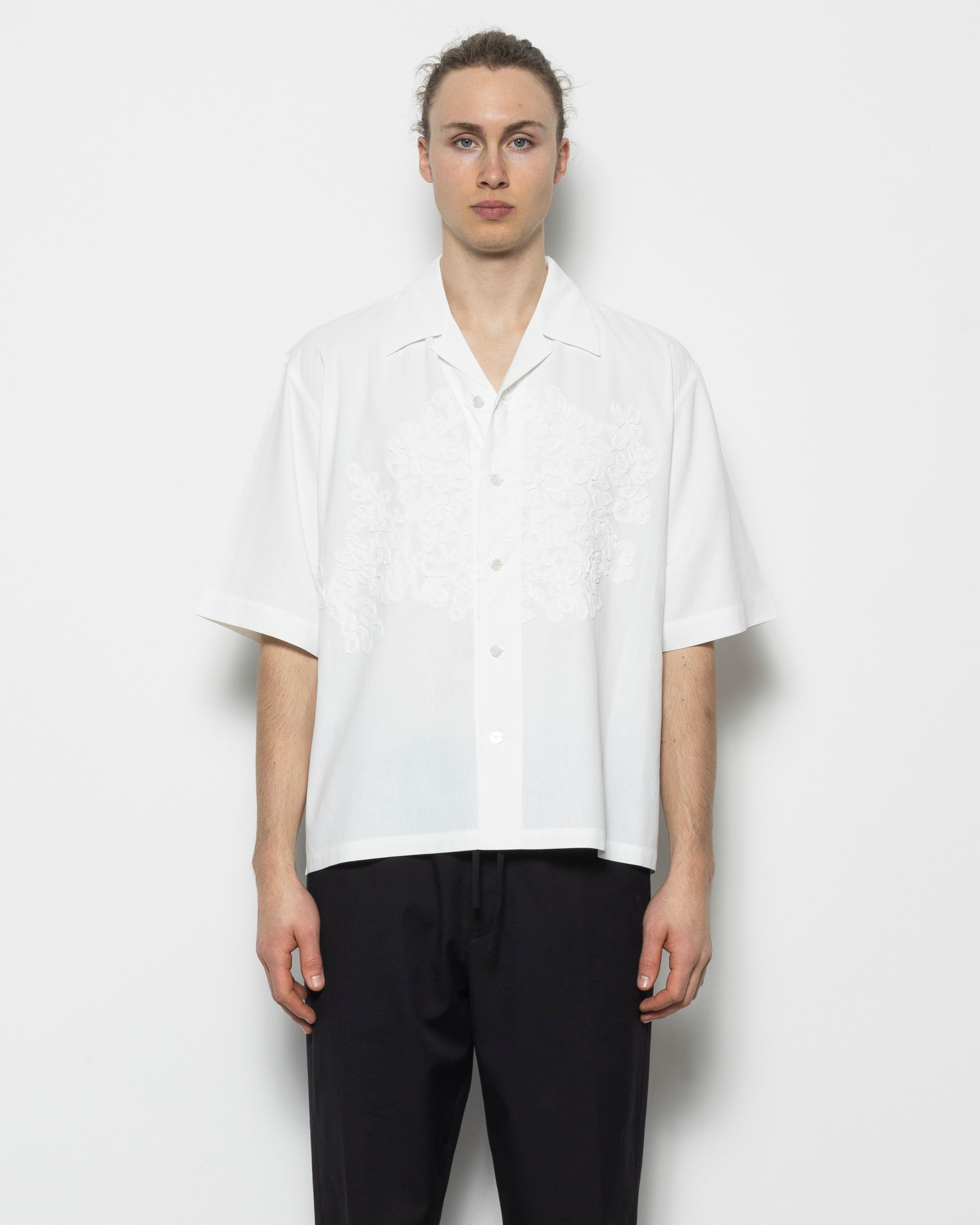 Embroidery Press S/S Shirt in White