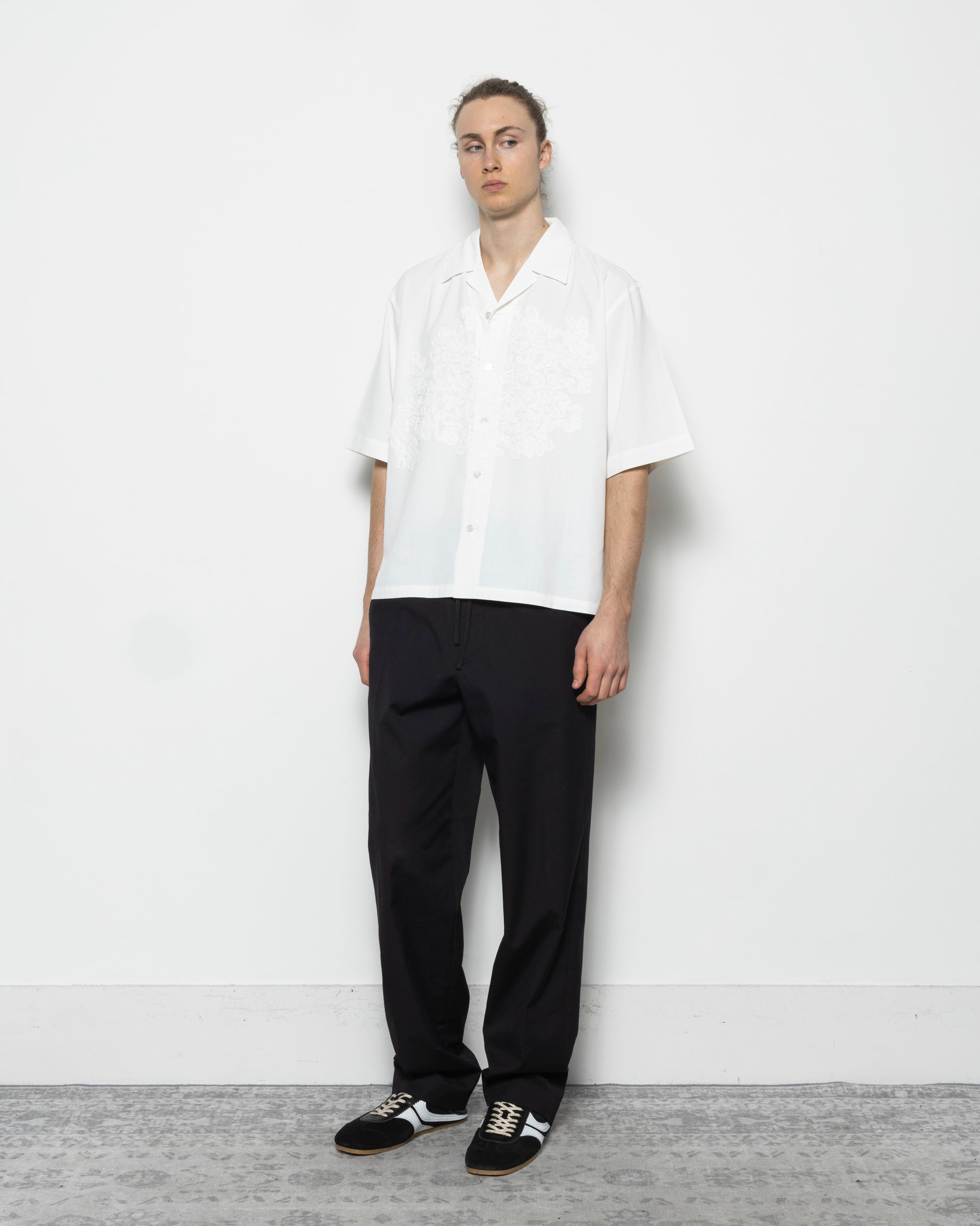 Embroidery Press S/S Shirt in White