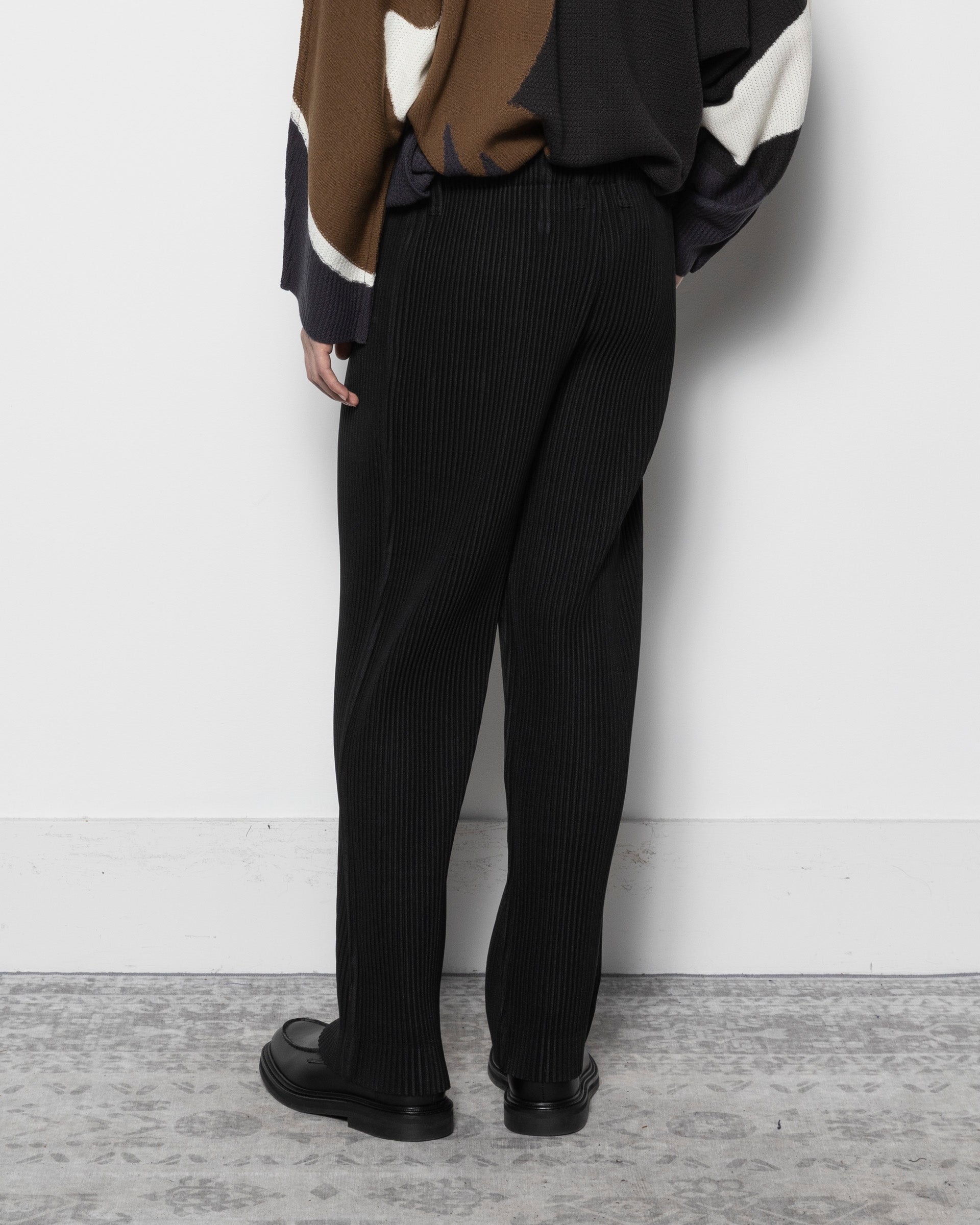Kersey Pleats in Black