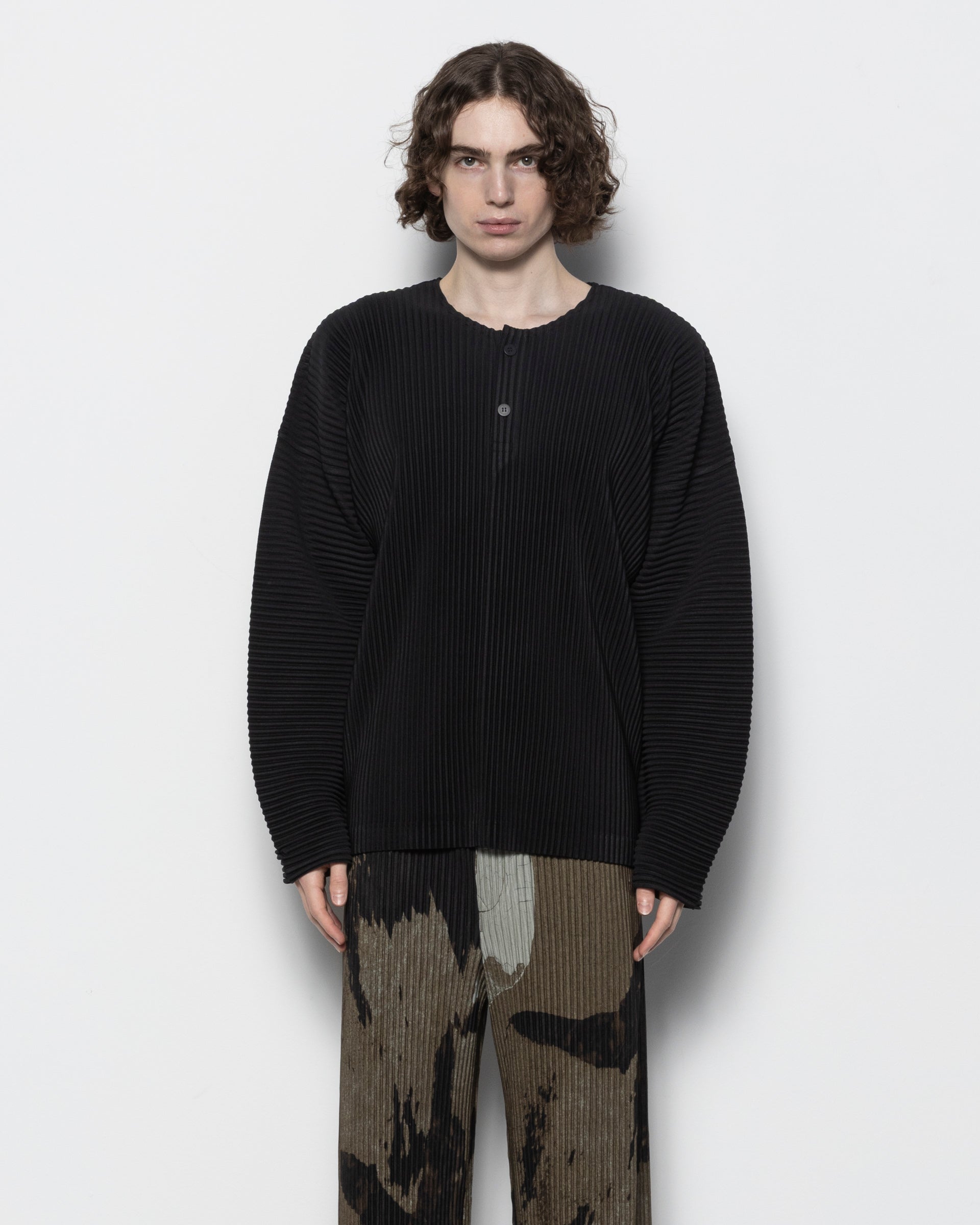 Homme Plissé Issey Miyake | Shop at Canada Boutique Roden Gray