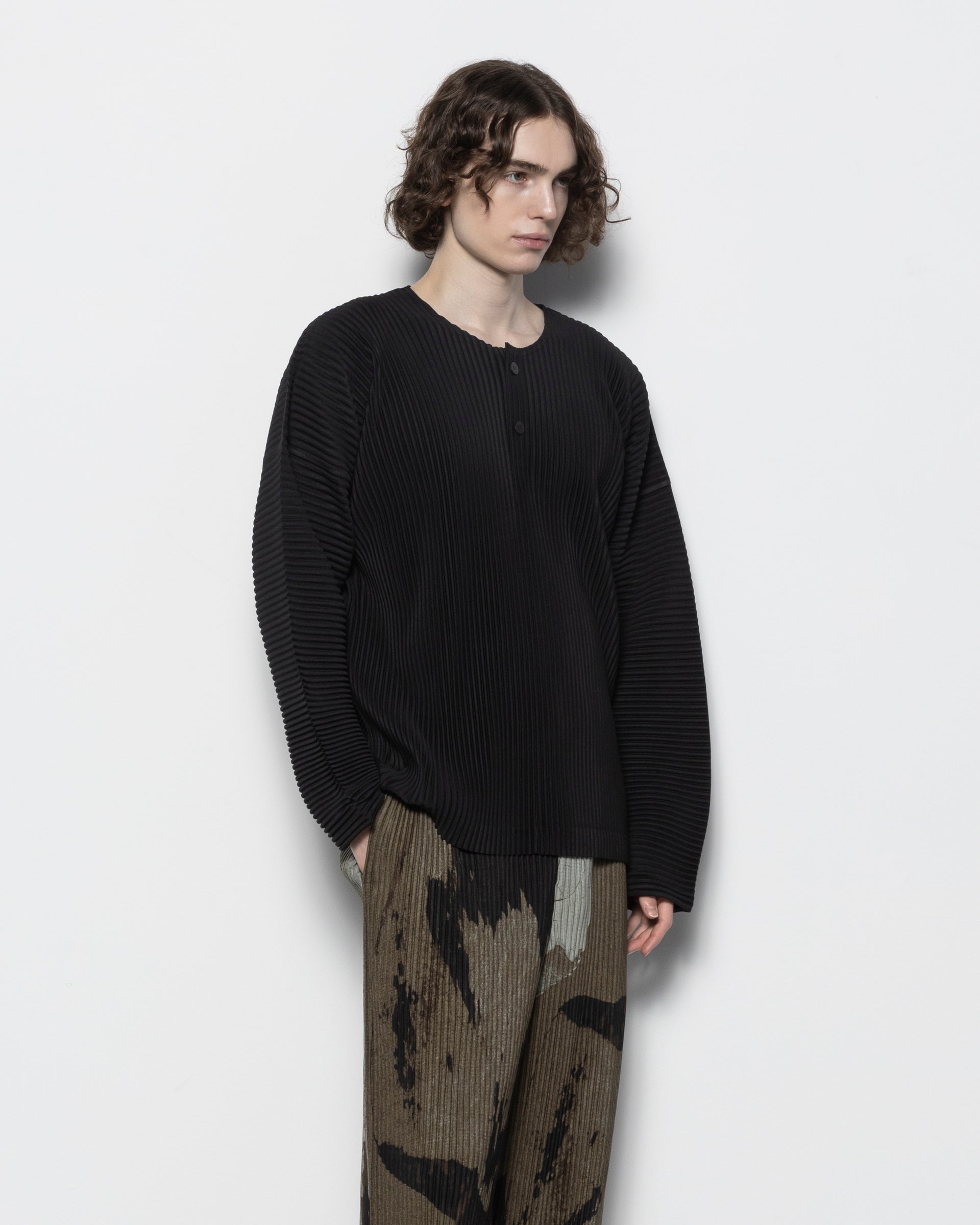 Homme Plissé Issey Miyake | Shop at Canada Boutique Roden Gray