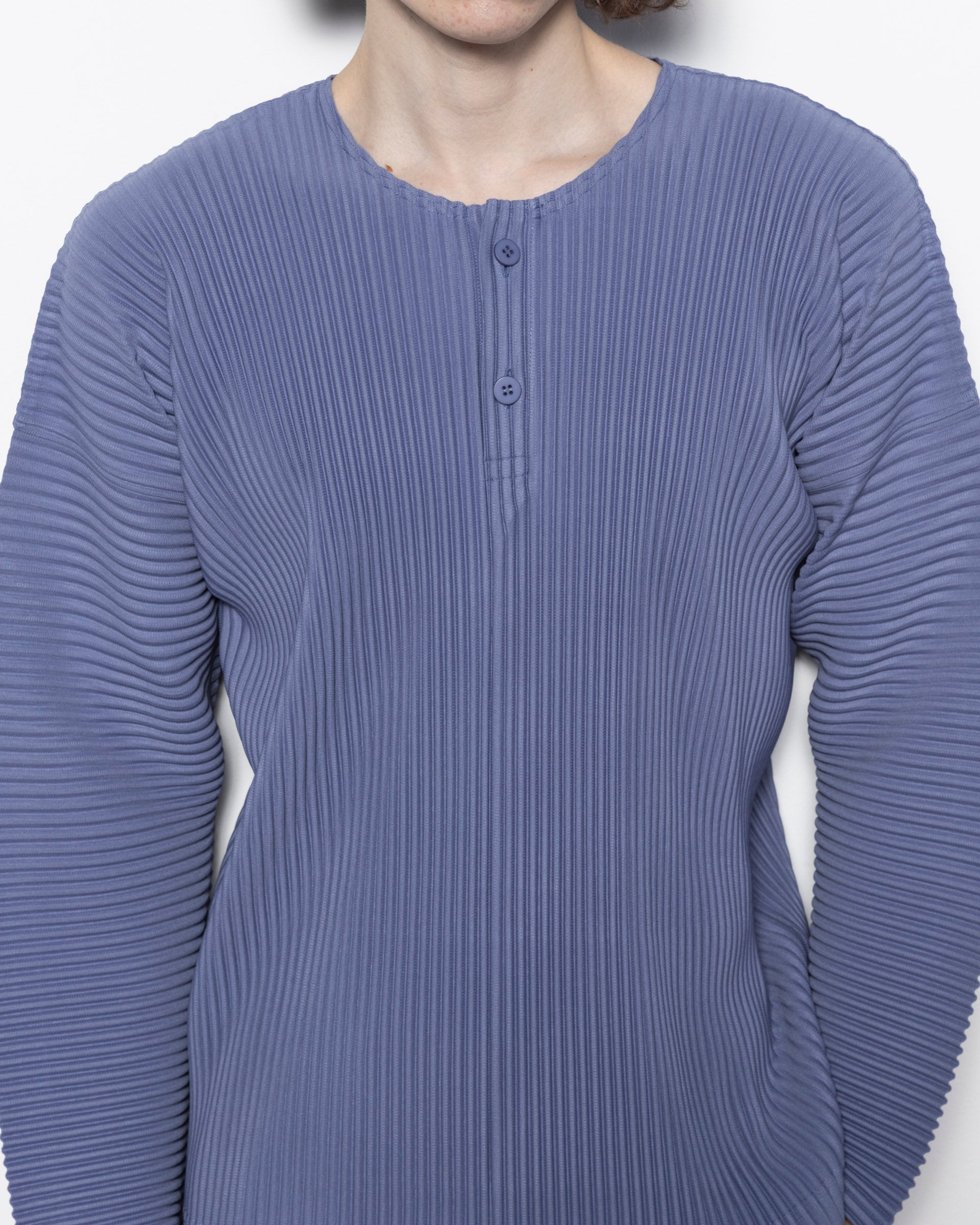 MC February Longsleeve in Wall Violet