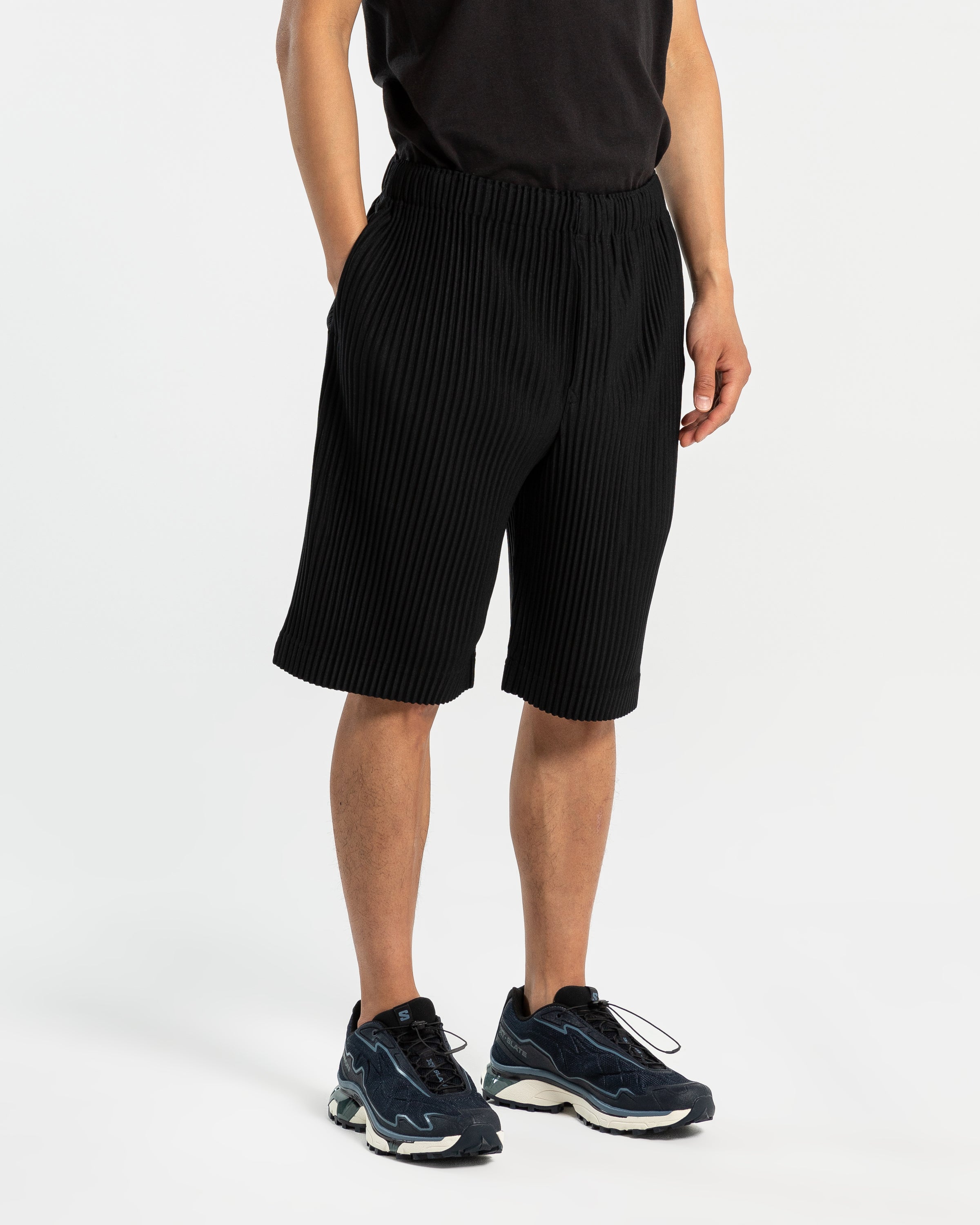 MC May Shorts in Black