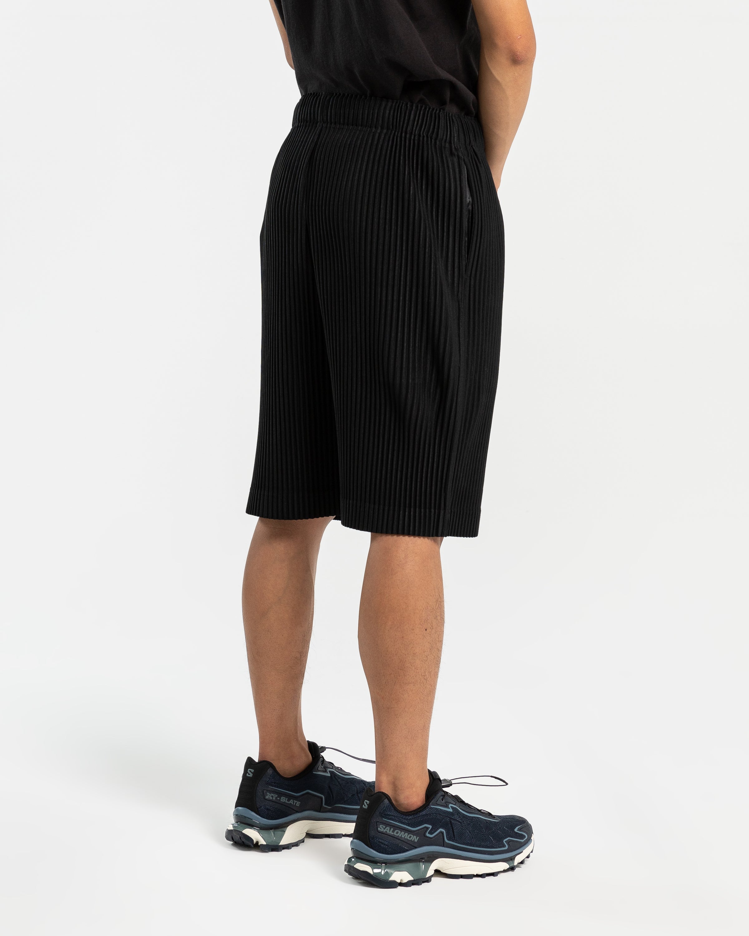 MC May Shorts in Black