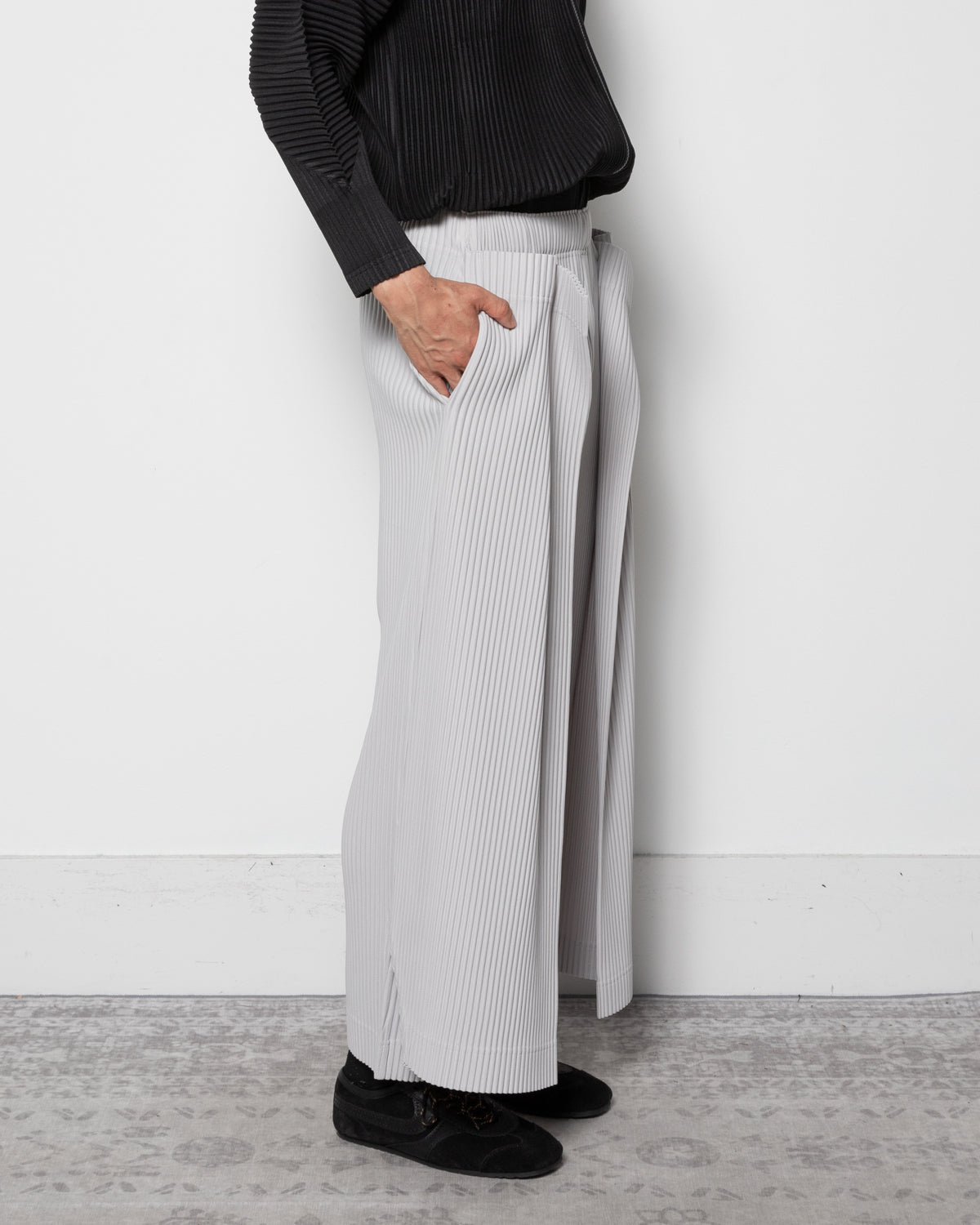 Motion Blur Trousers in Grey