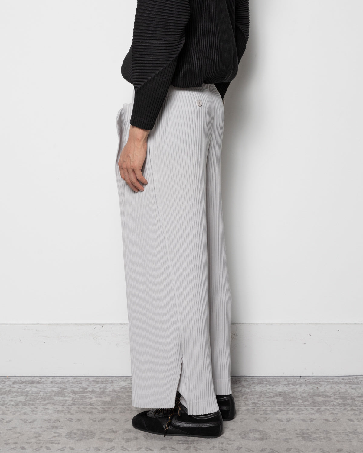 Motion Blur Trousers in Grey