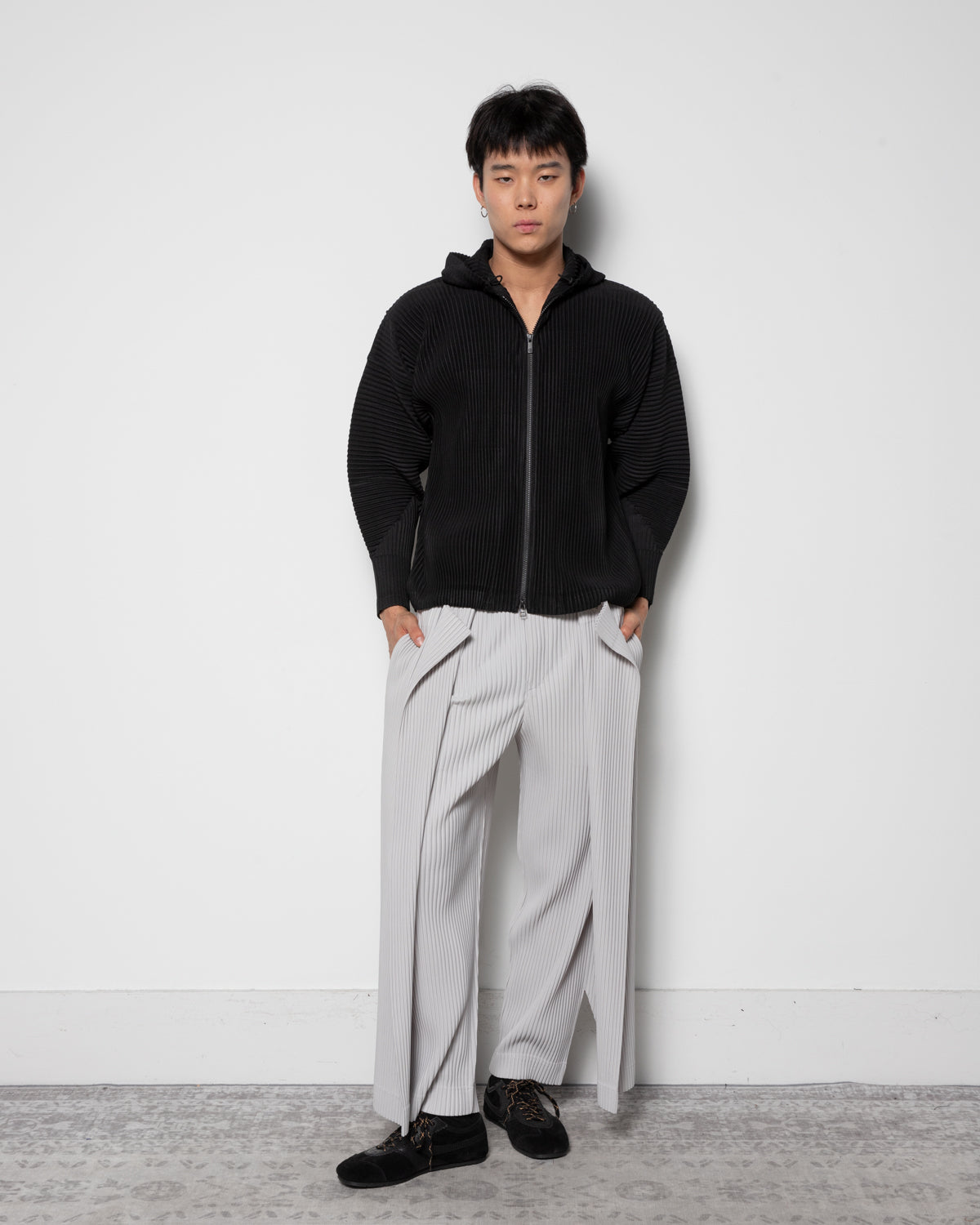Motion Blur Trousers in Grey