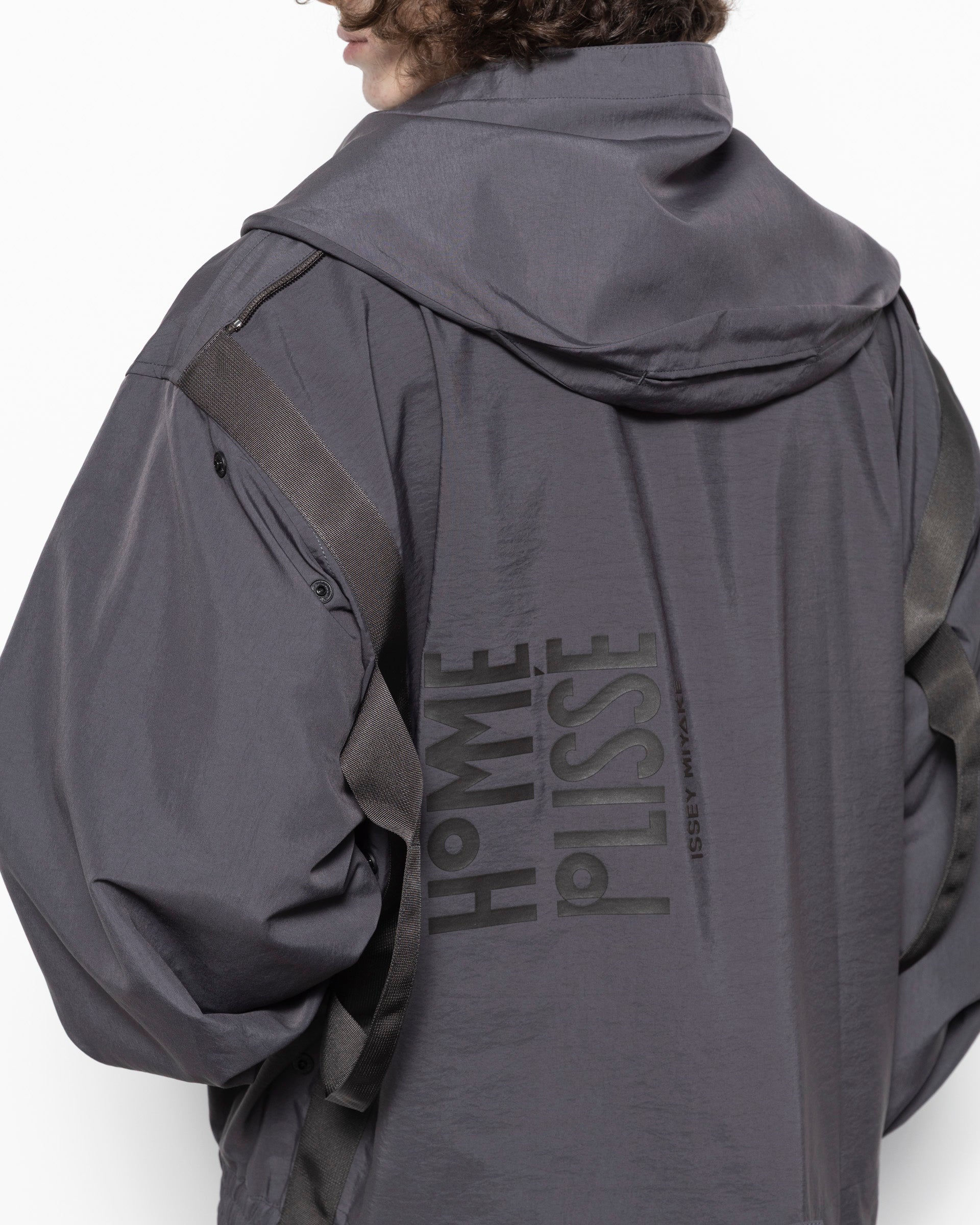 Packable Carried Jacket in Charcoal