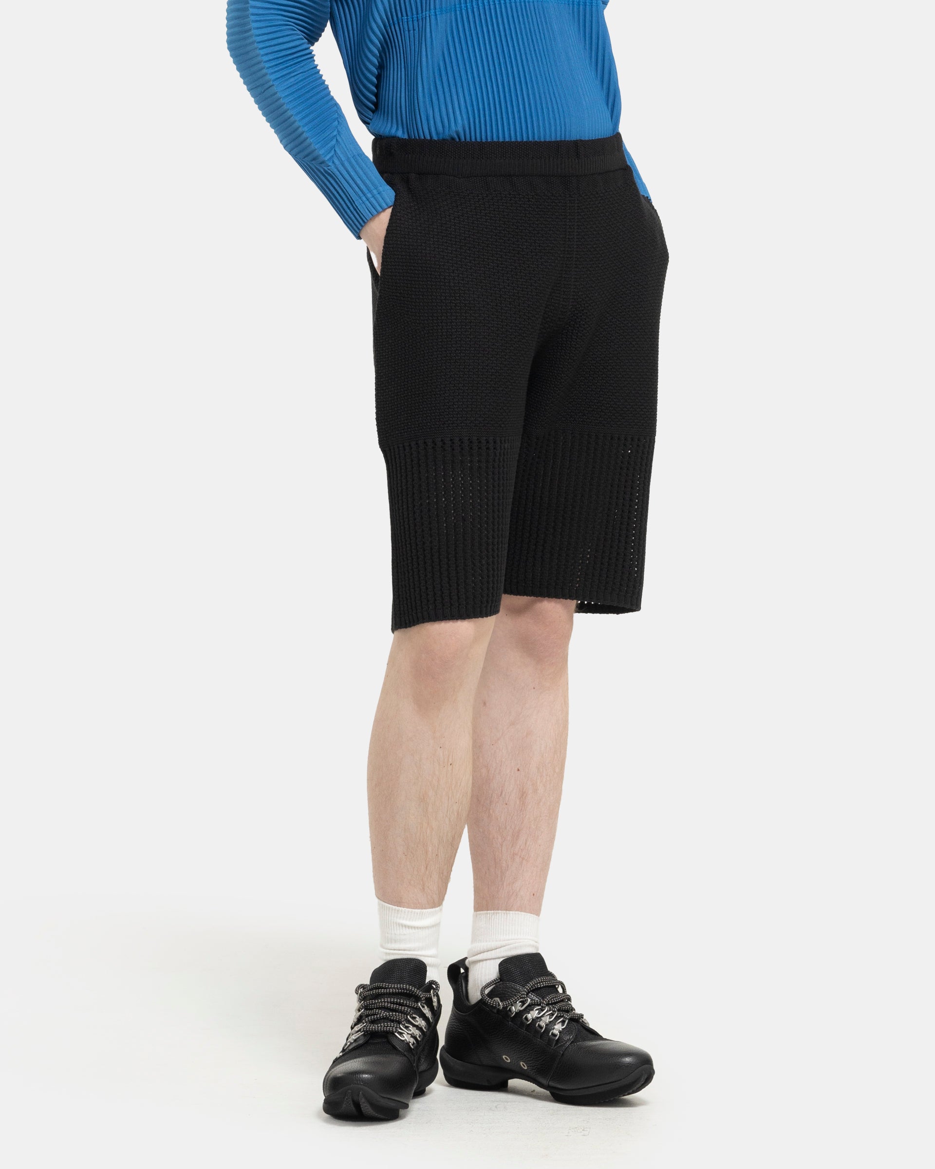 Rustic Knit Short in Black