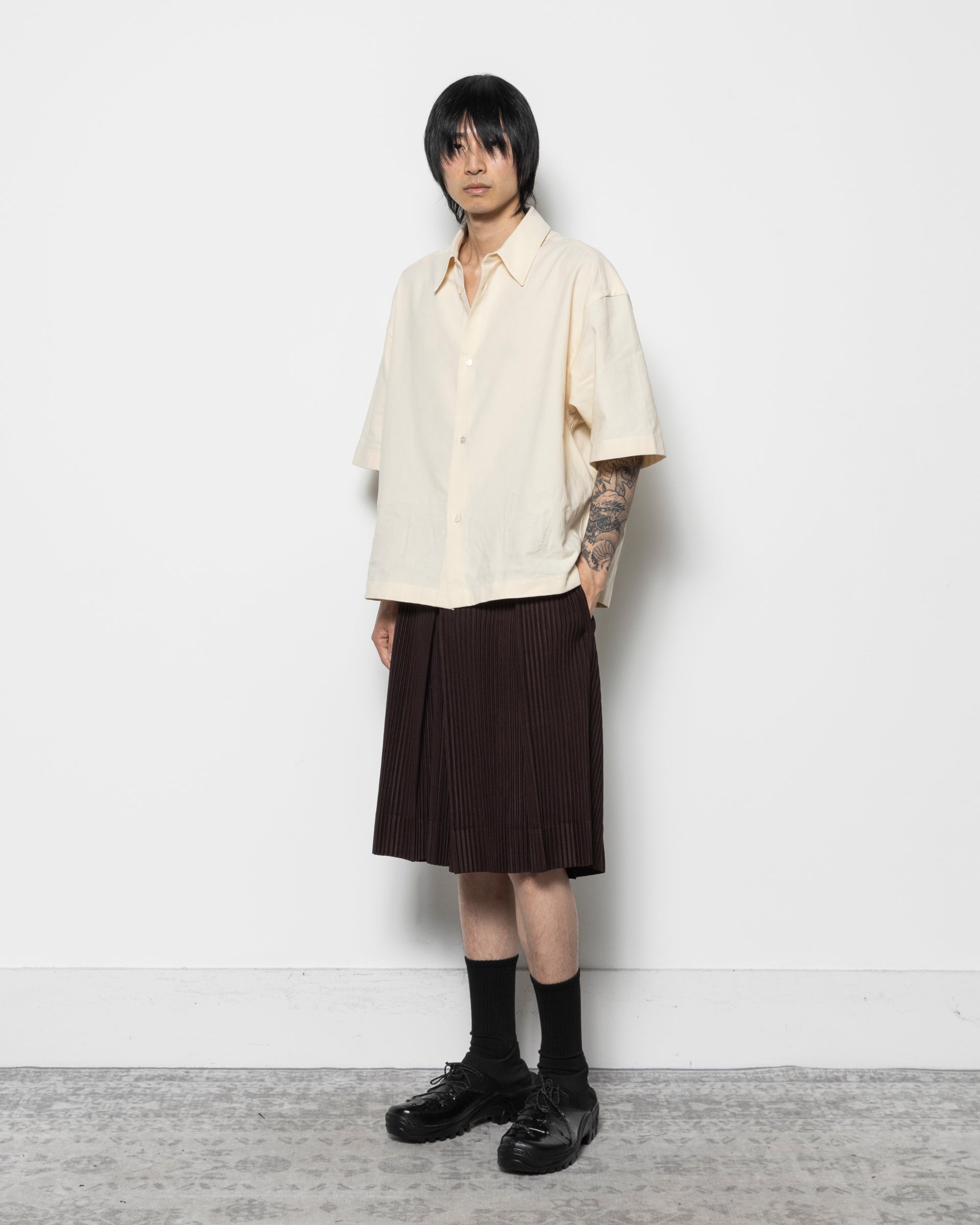 Tailored Pleats 2 in Egg Plant
