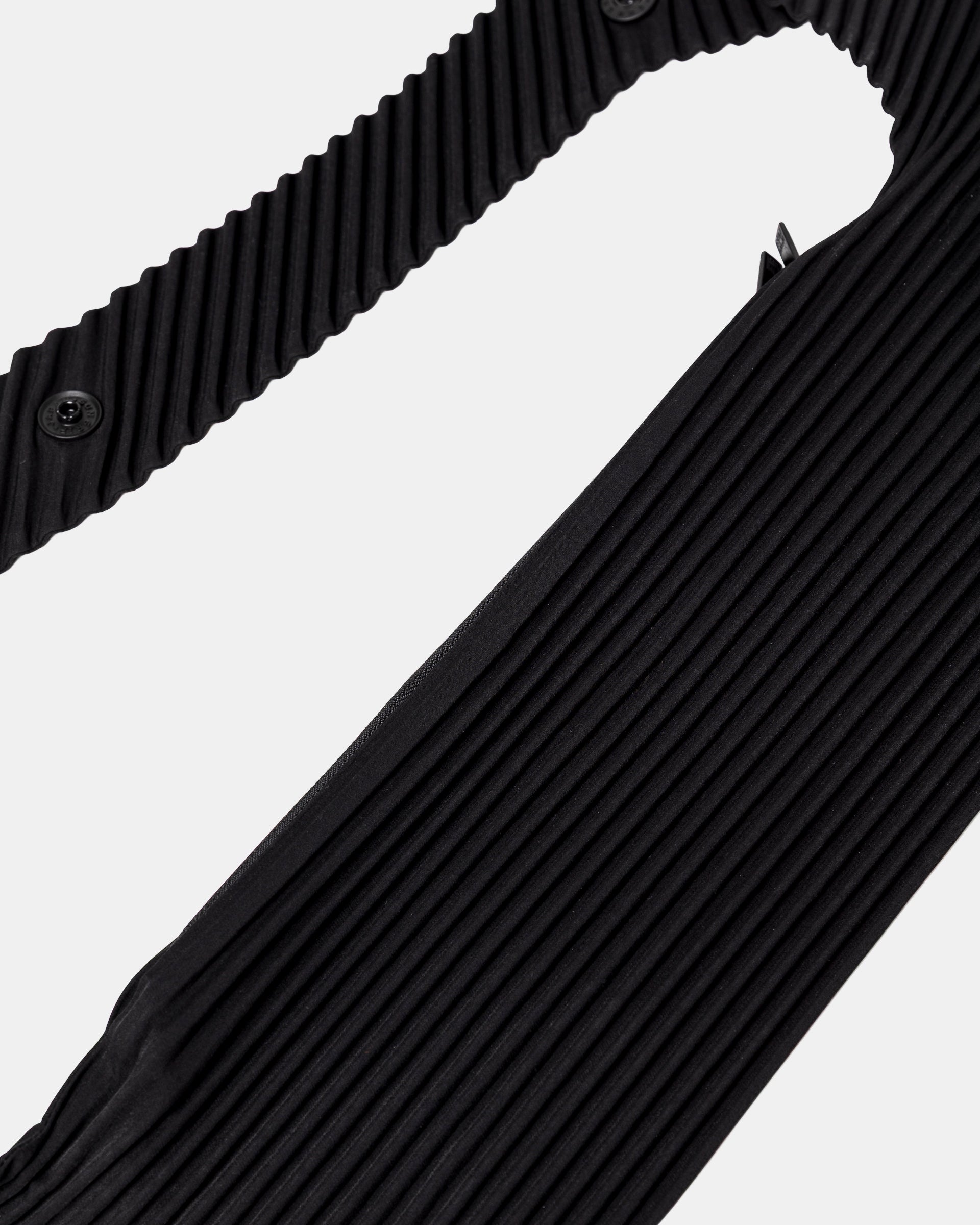 Versatile Crossbody in Black