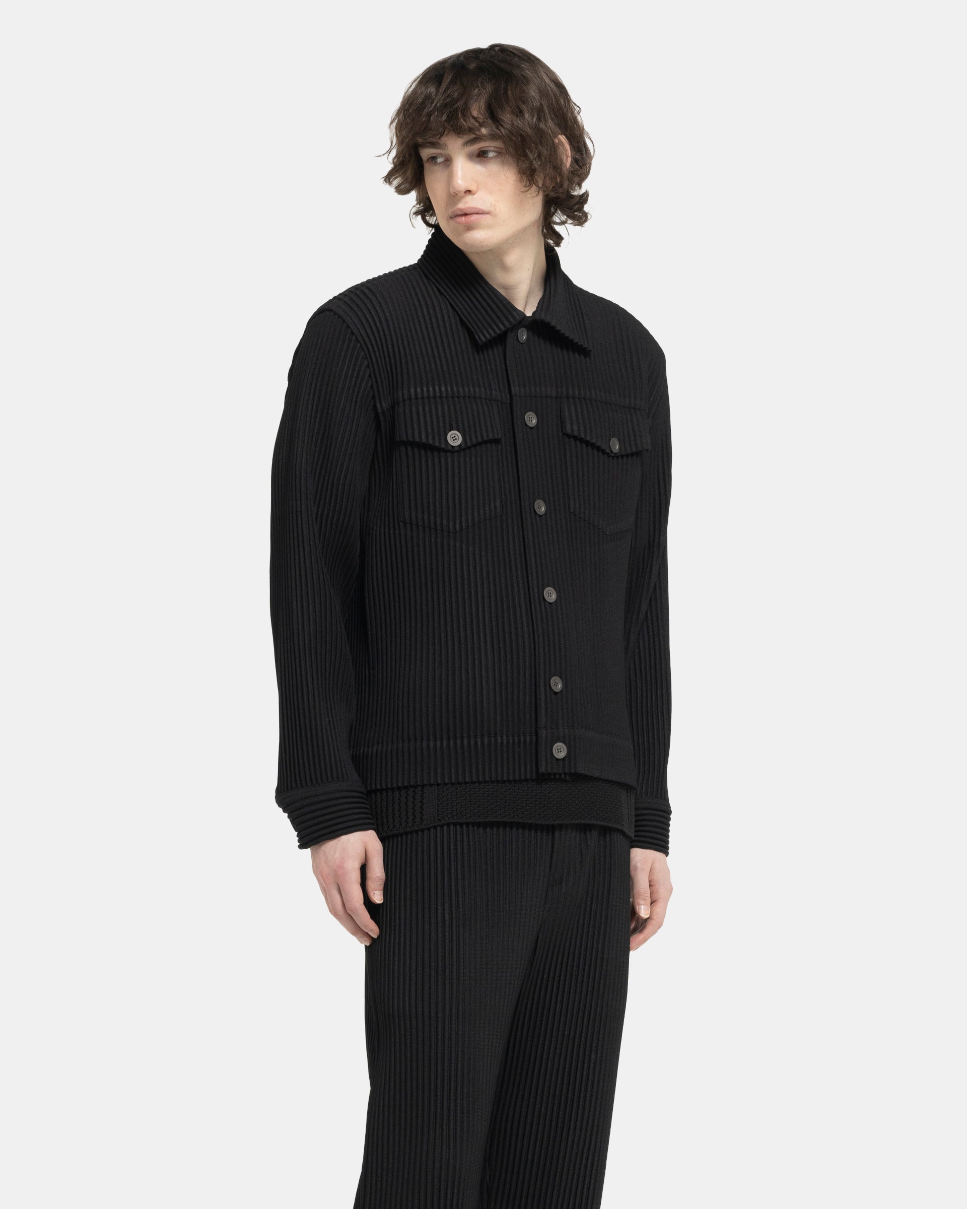 Wool-Like Light Jacket in Black