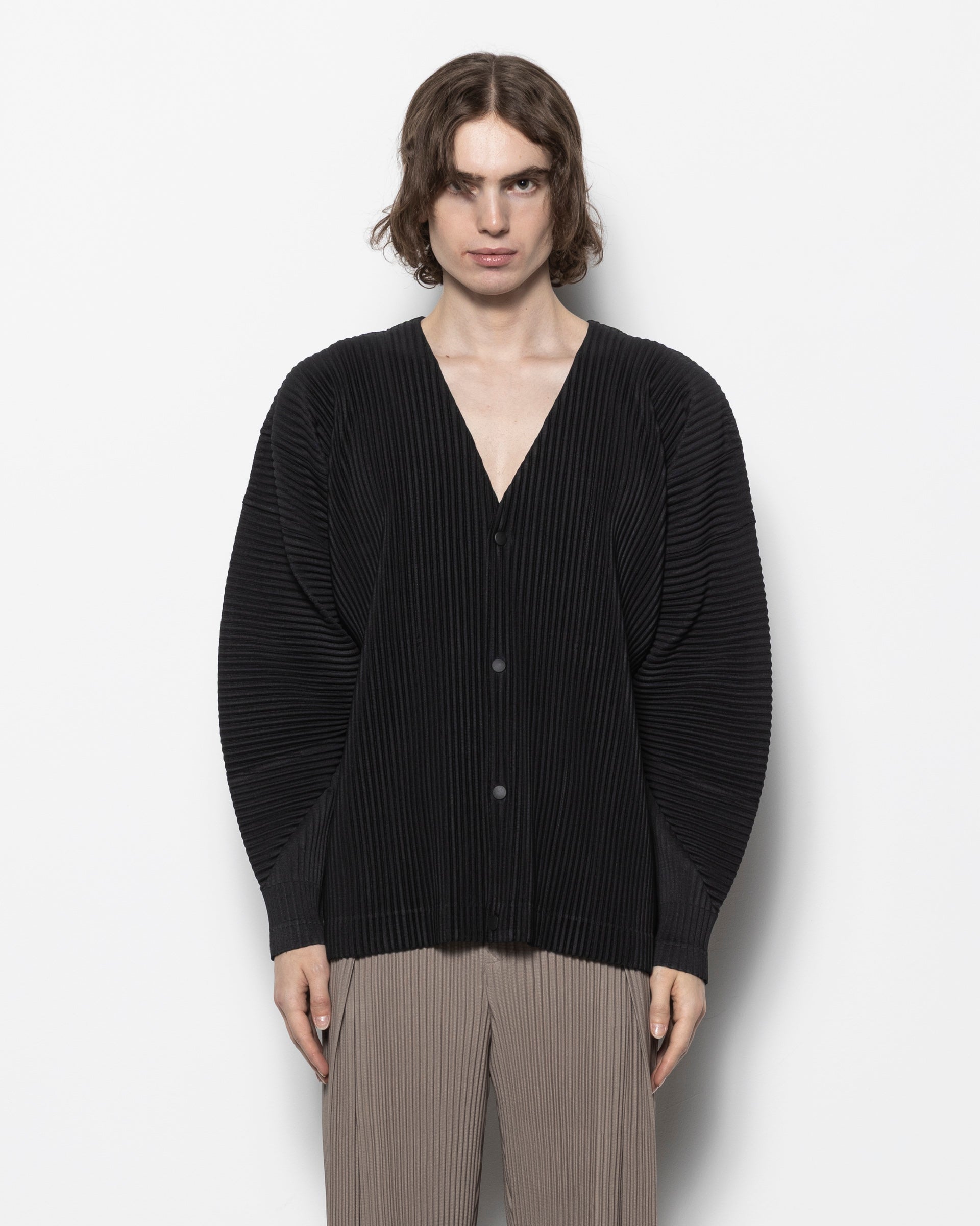 Homme Plissé Issey Miyake MC October Cardigan in Black | RODEN GRAY