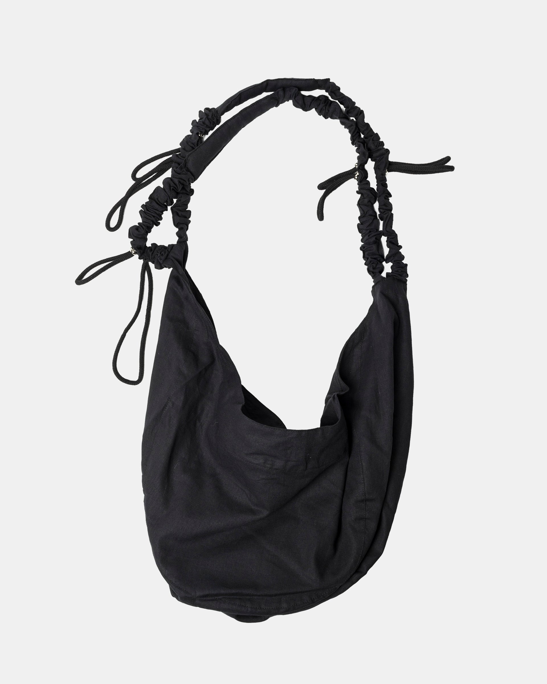 Pieck Bag in Shungite Black