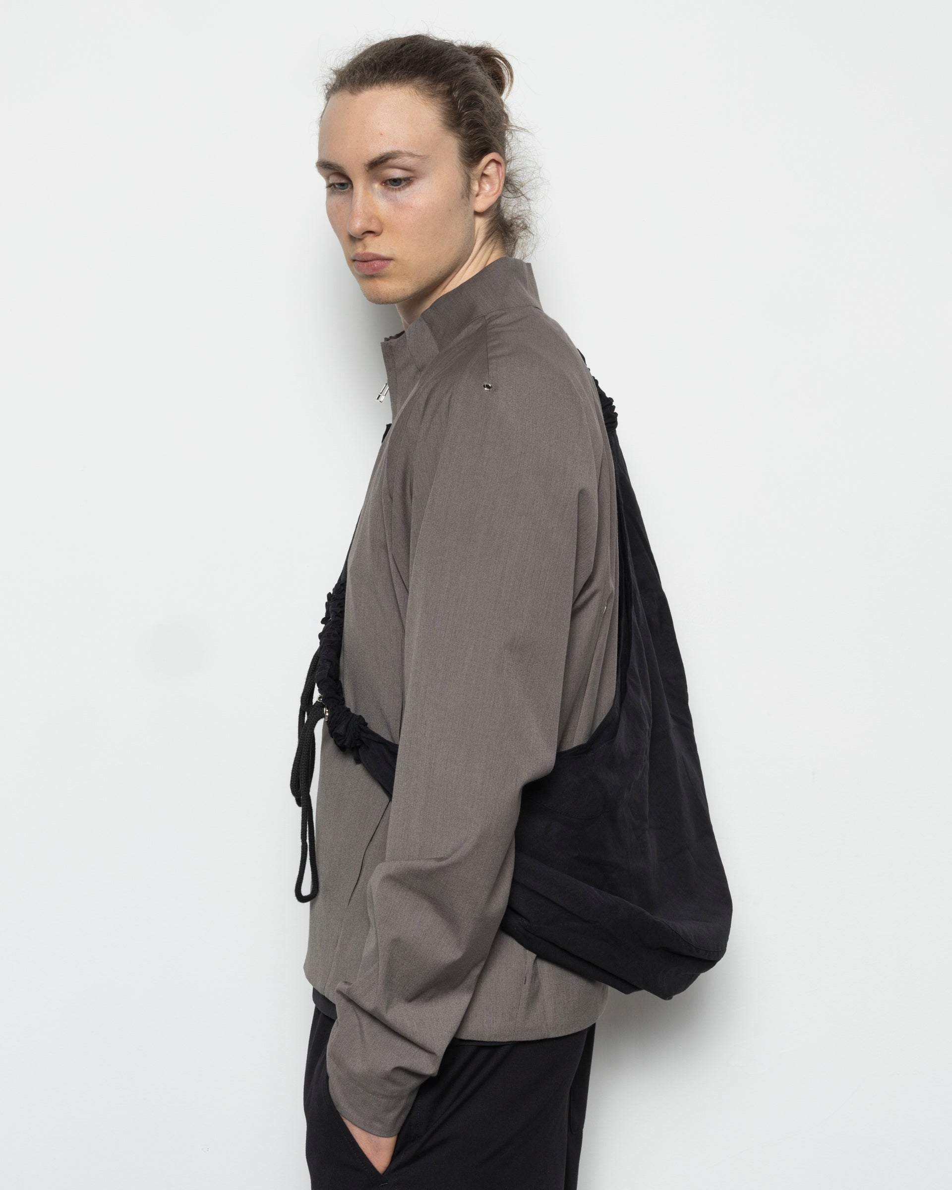 Pieck Bag in Shungite Black