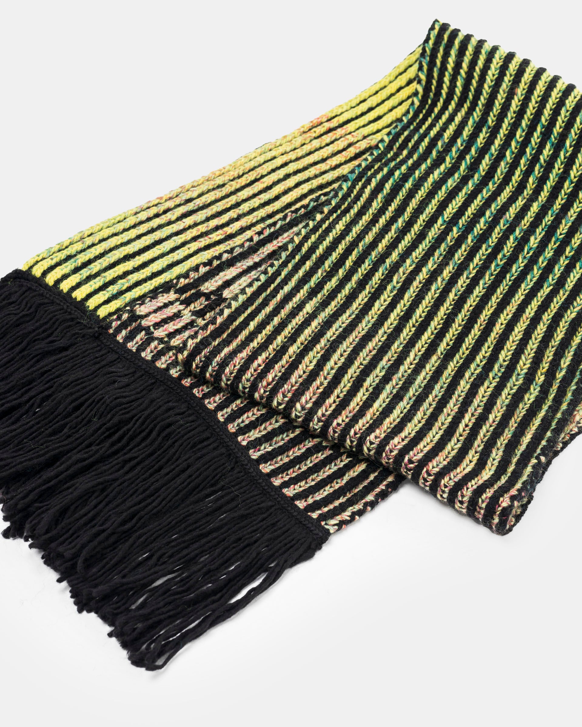 K-Shady Scarf in Green and Black