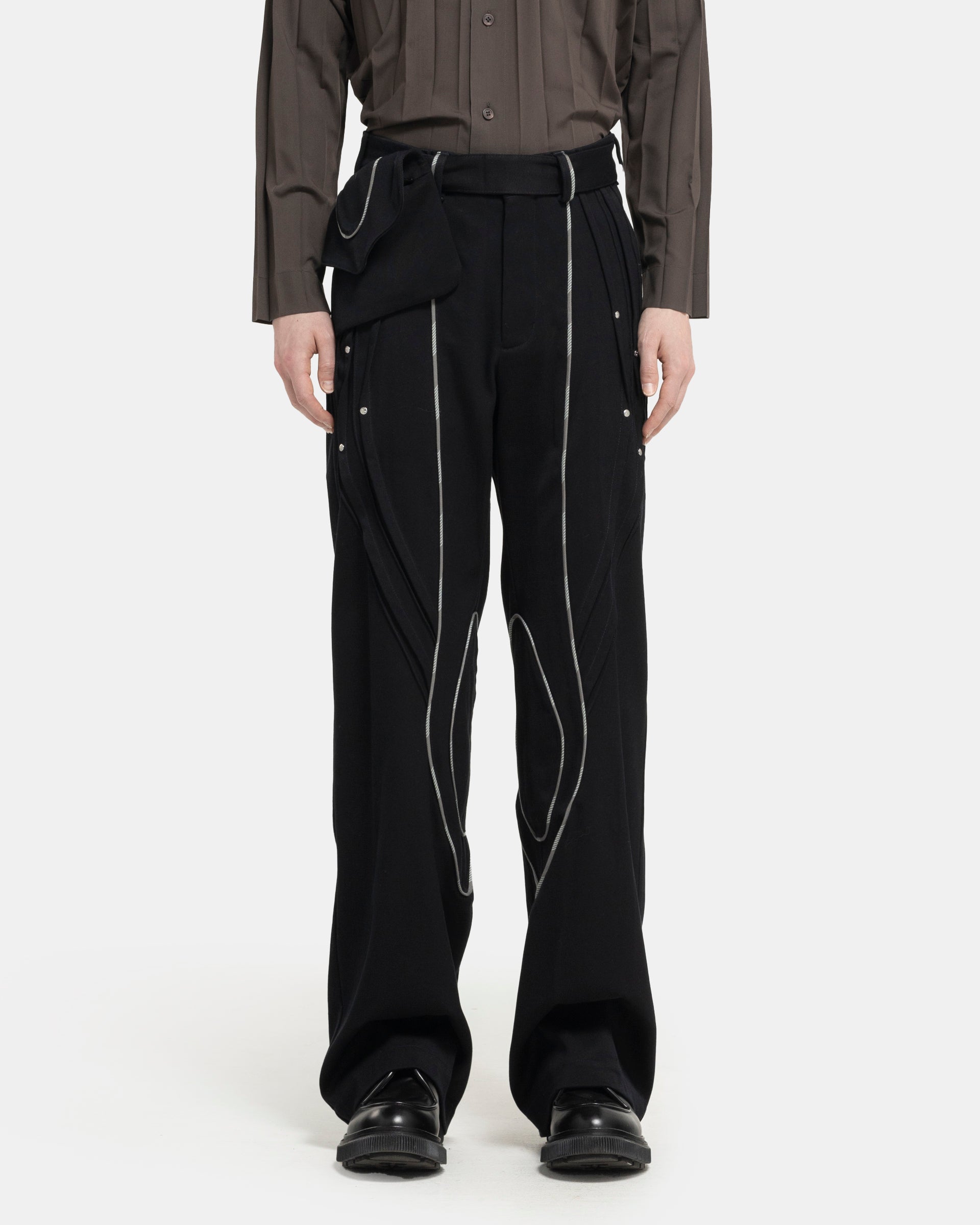 Chalice Trouser w/ Bag in Raven Black