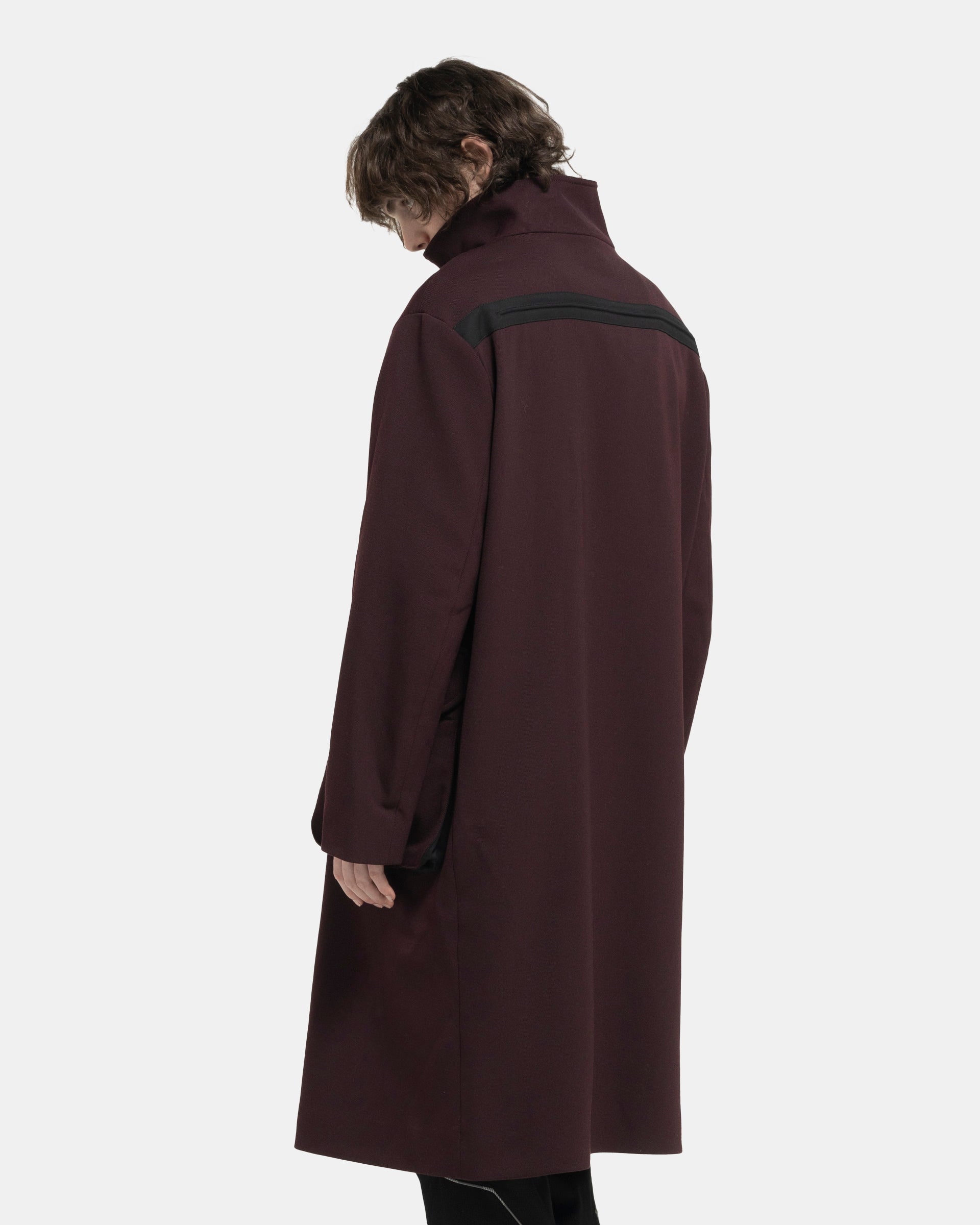 Margutta Overcoat in Maroon & Crow Black