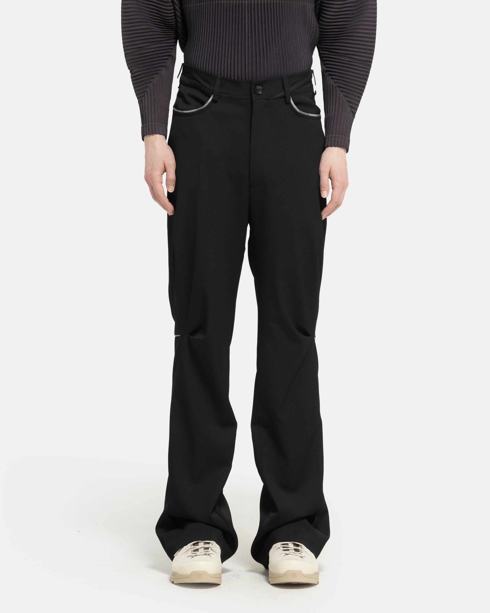 Ohne K-Dart Trouser in Crow Black