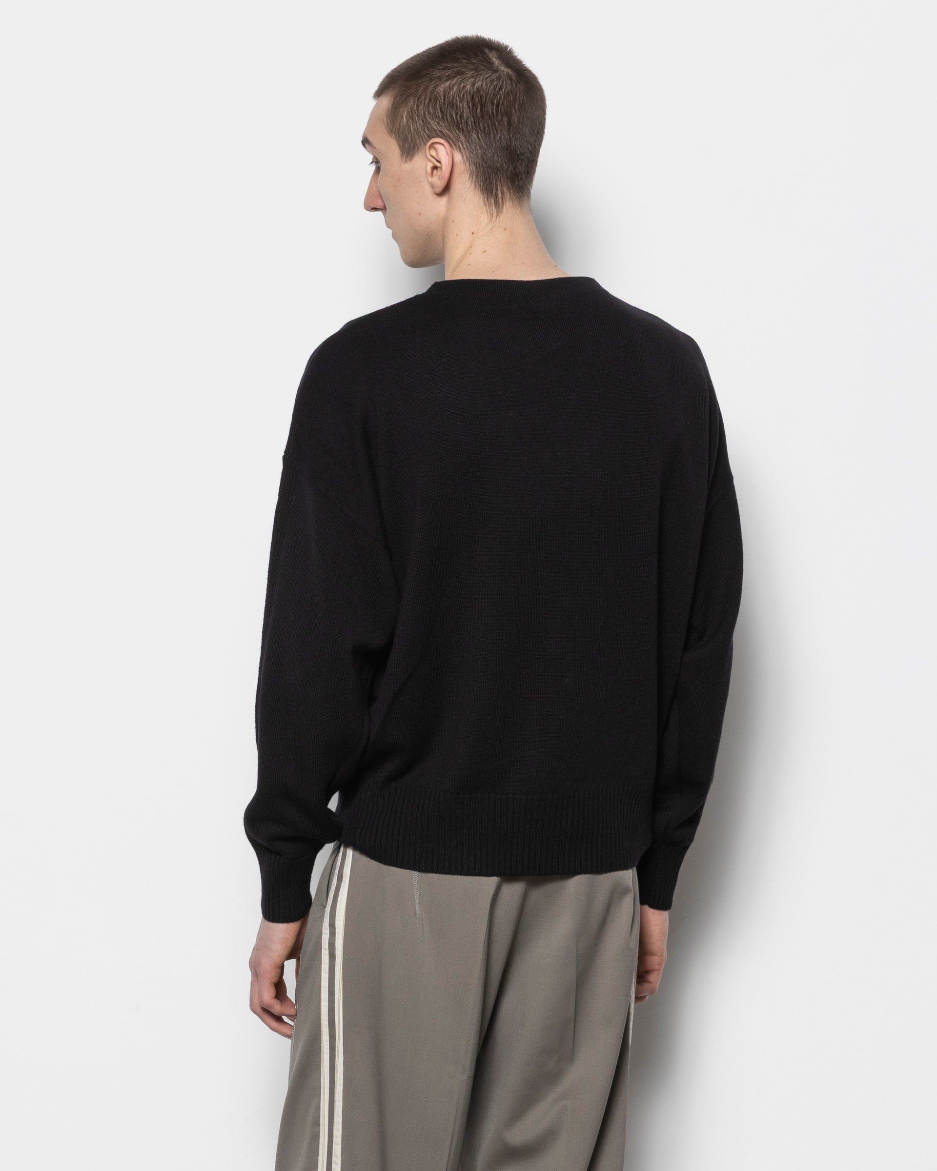 Vig Multi Collar Jumper in Black