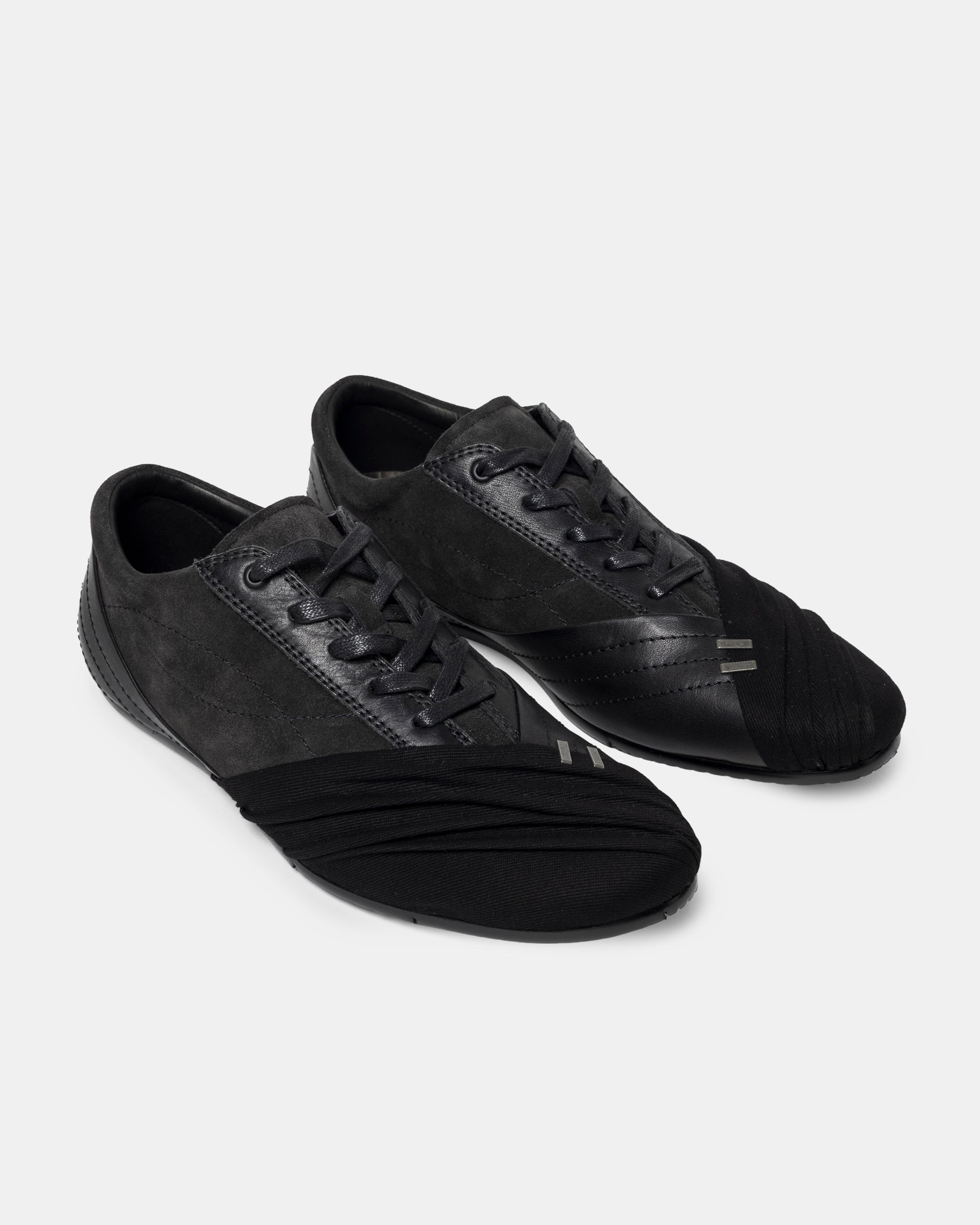 Sinner Racing Sneaker in Black
