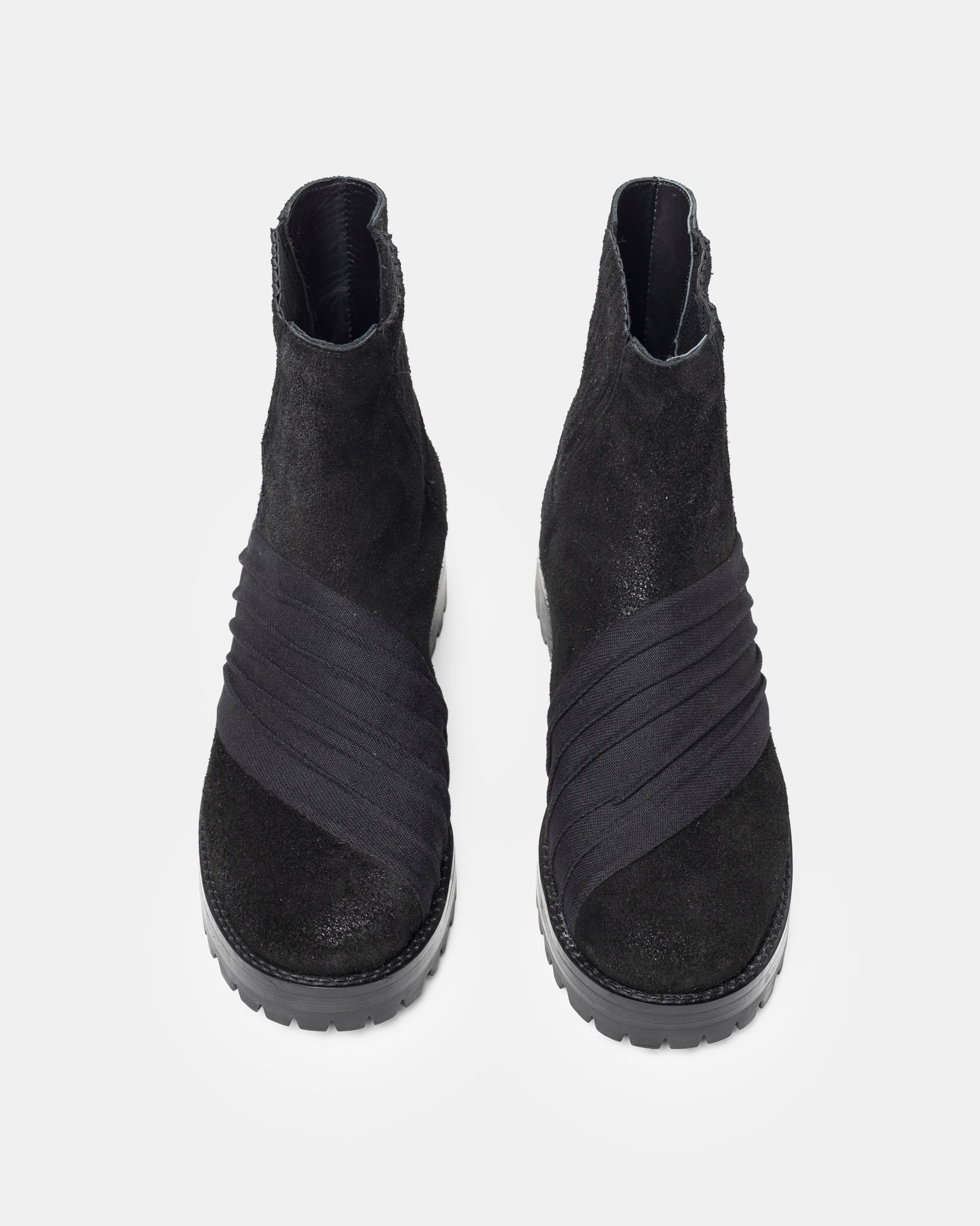 Sinner Ankle Boots in Black