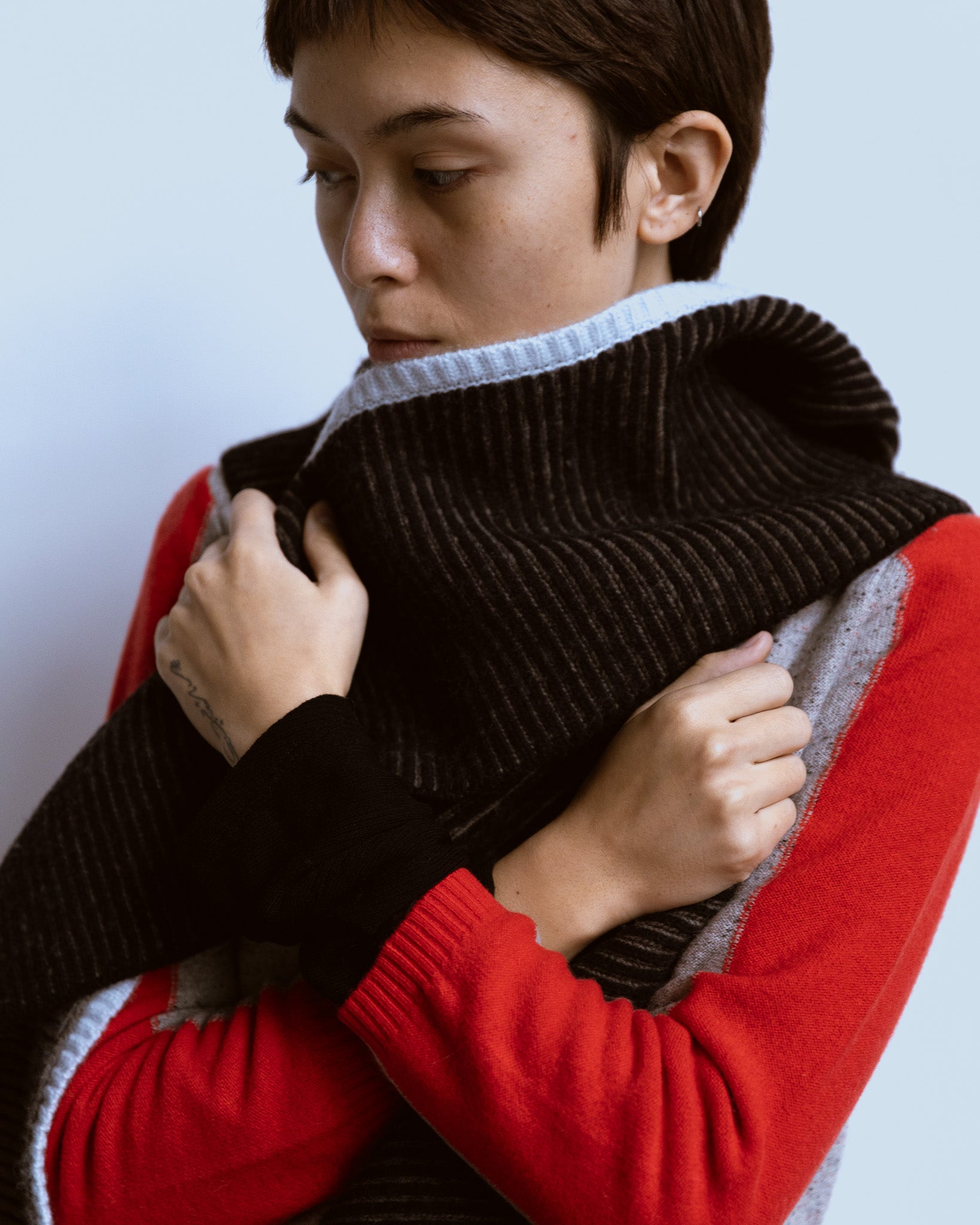 Tom Wood Wavy Gold Top