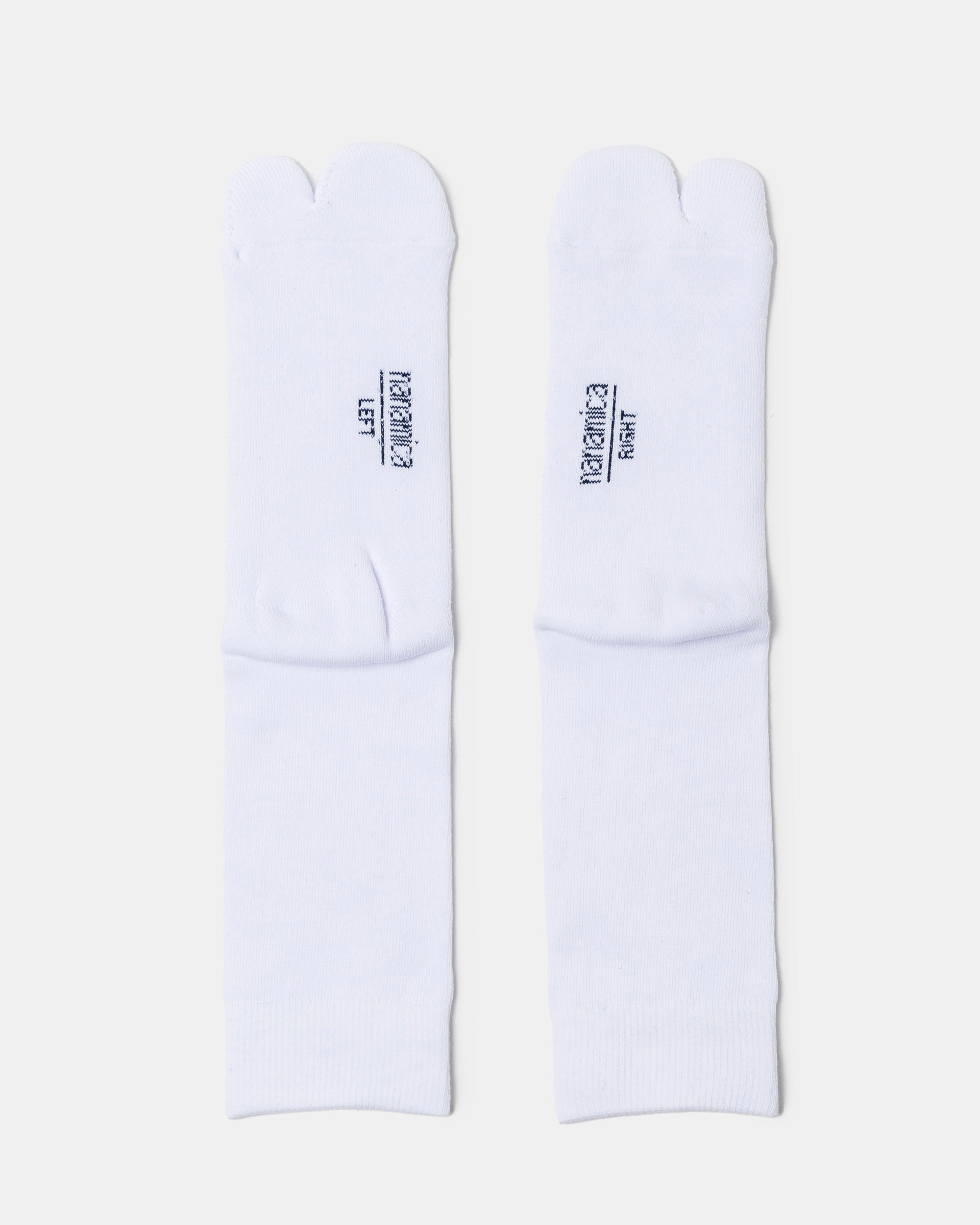 Field Socks in White