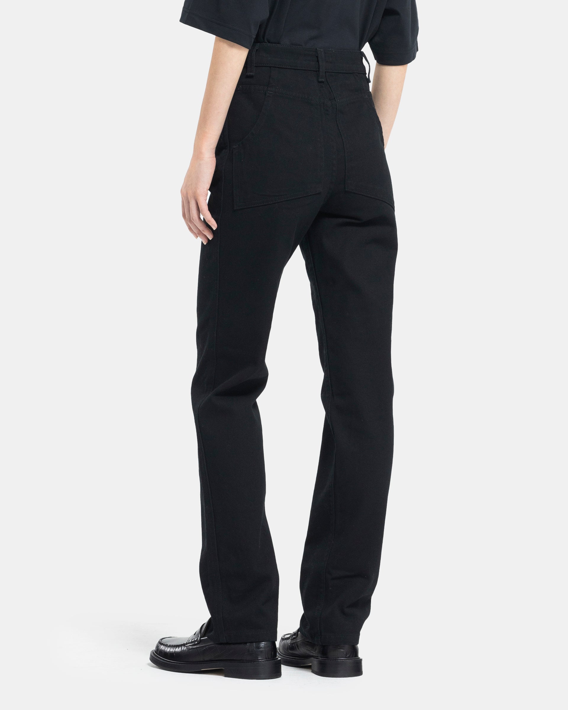 Straight-Leg Jean in Almost Black