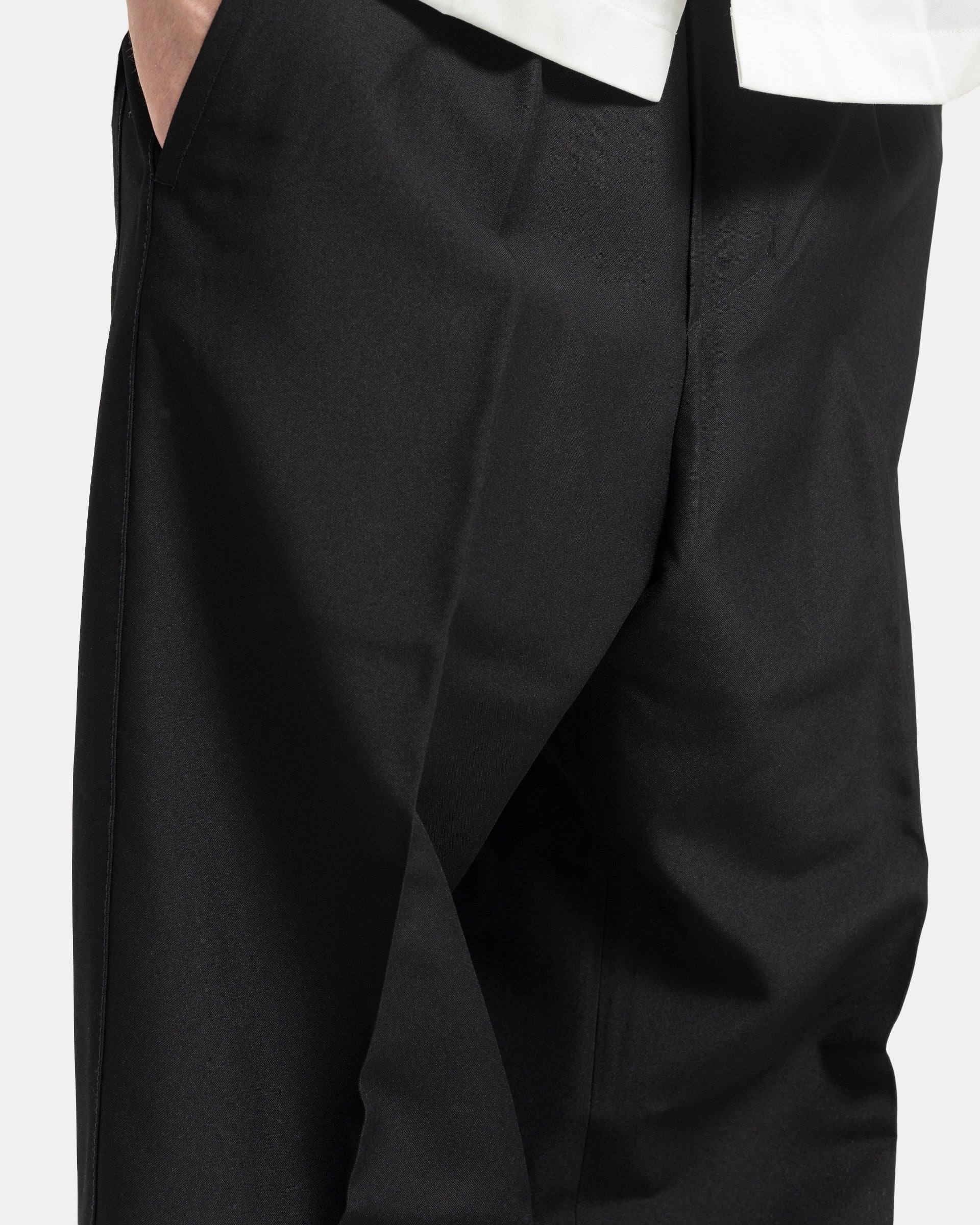 Base Pant in Black