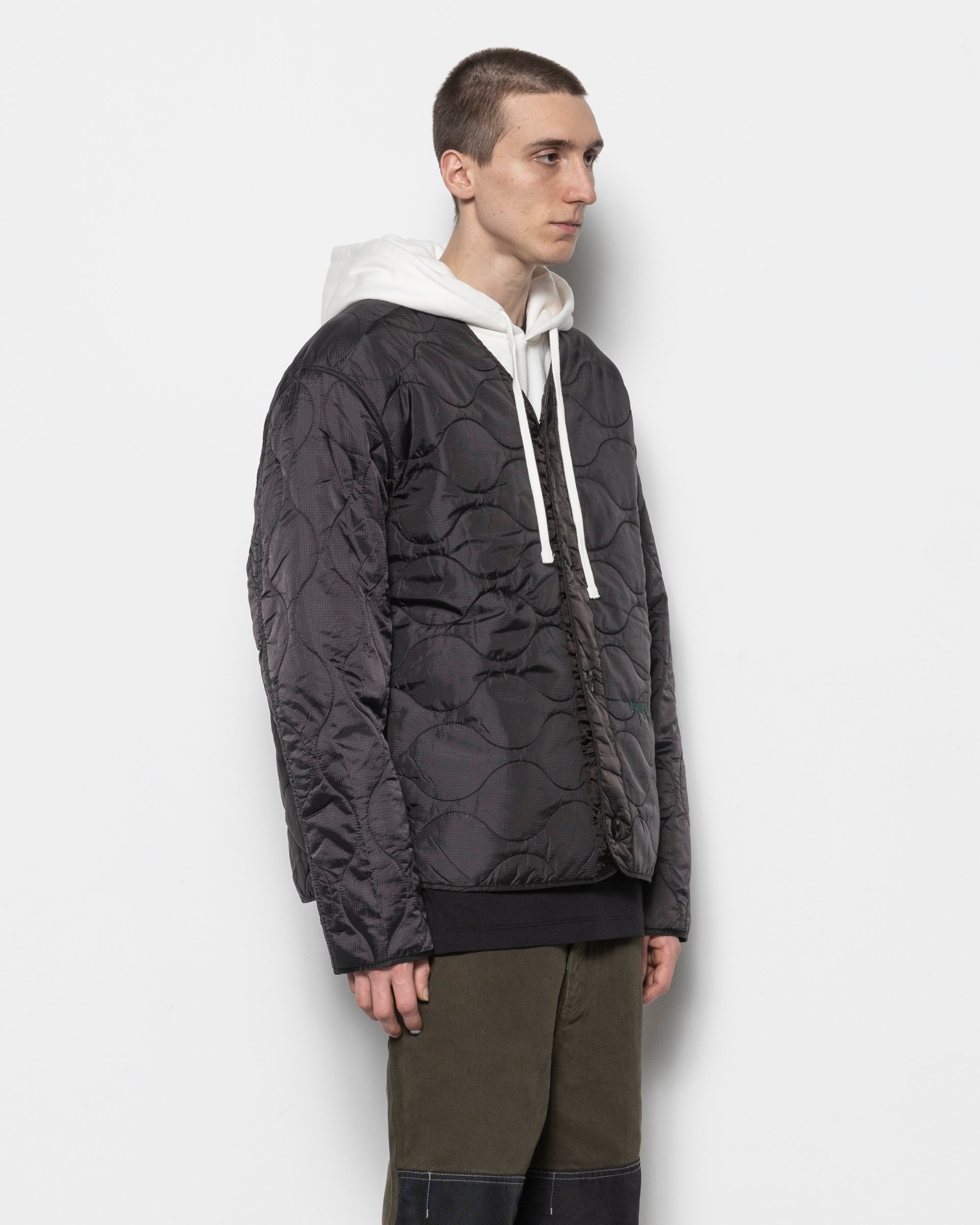 Combat Liner in Black