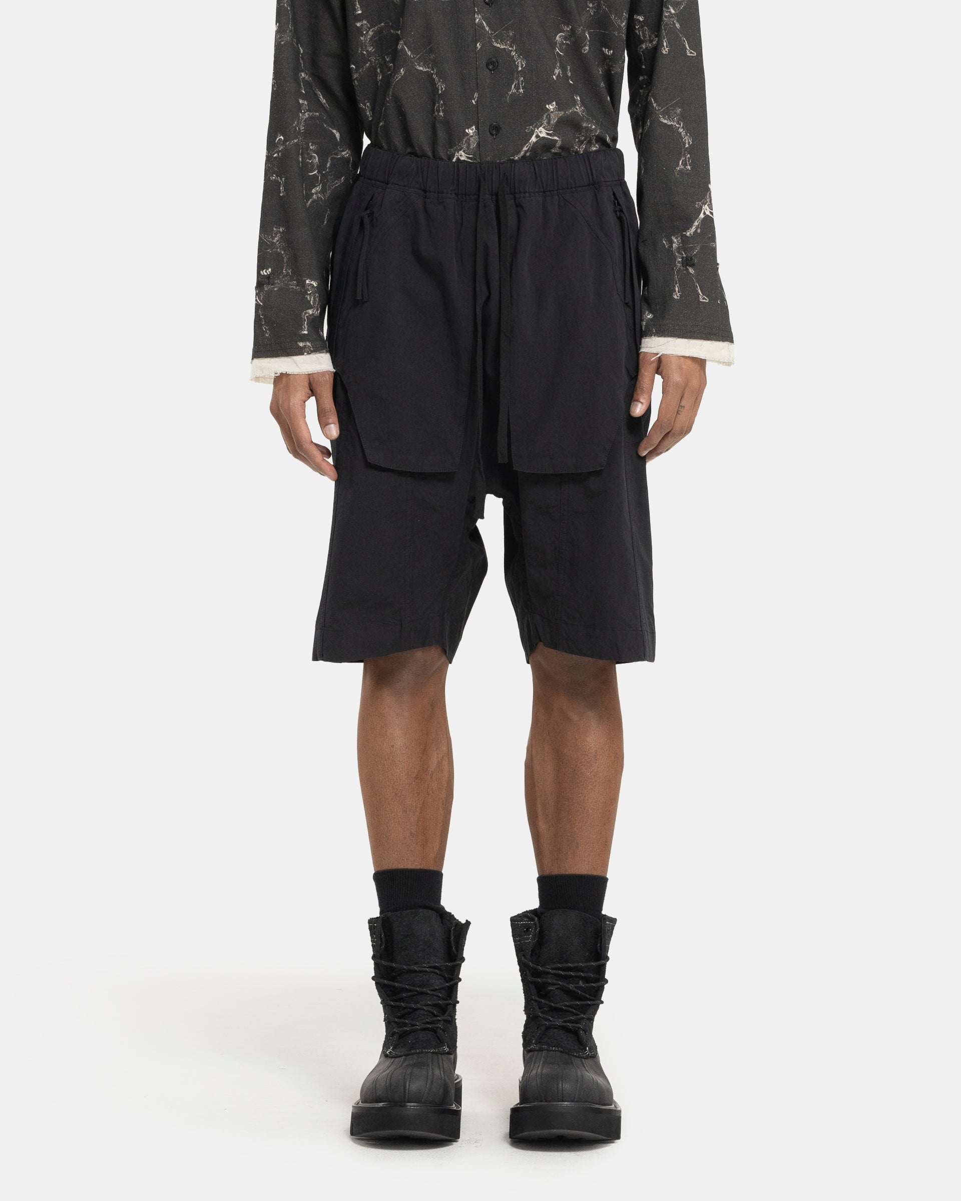 Object-dyed Shorts in Black