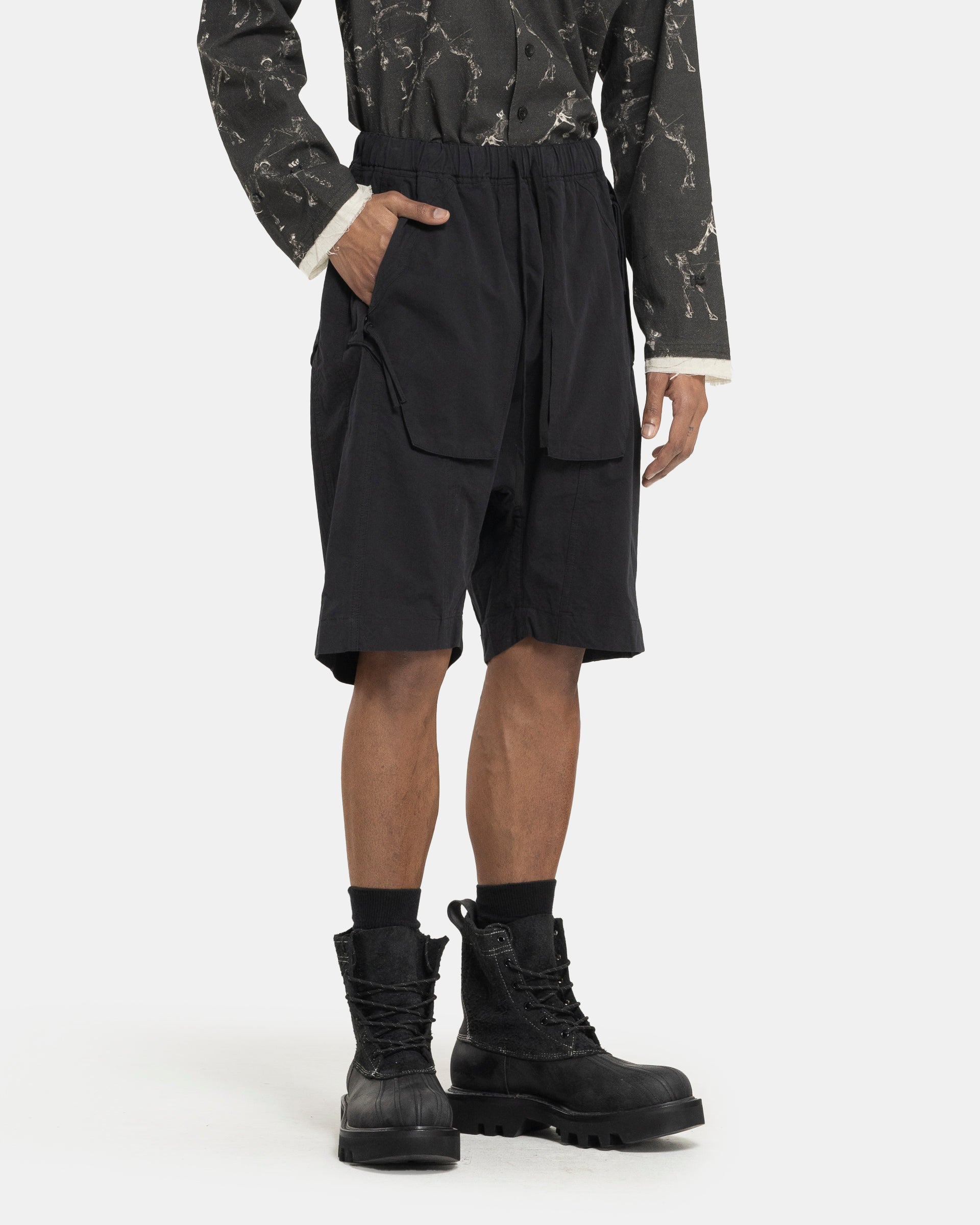 Object-dyed Shorts in Black