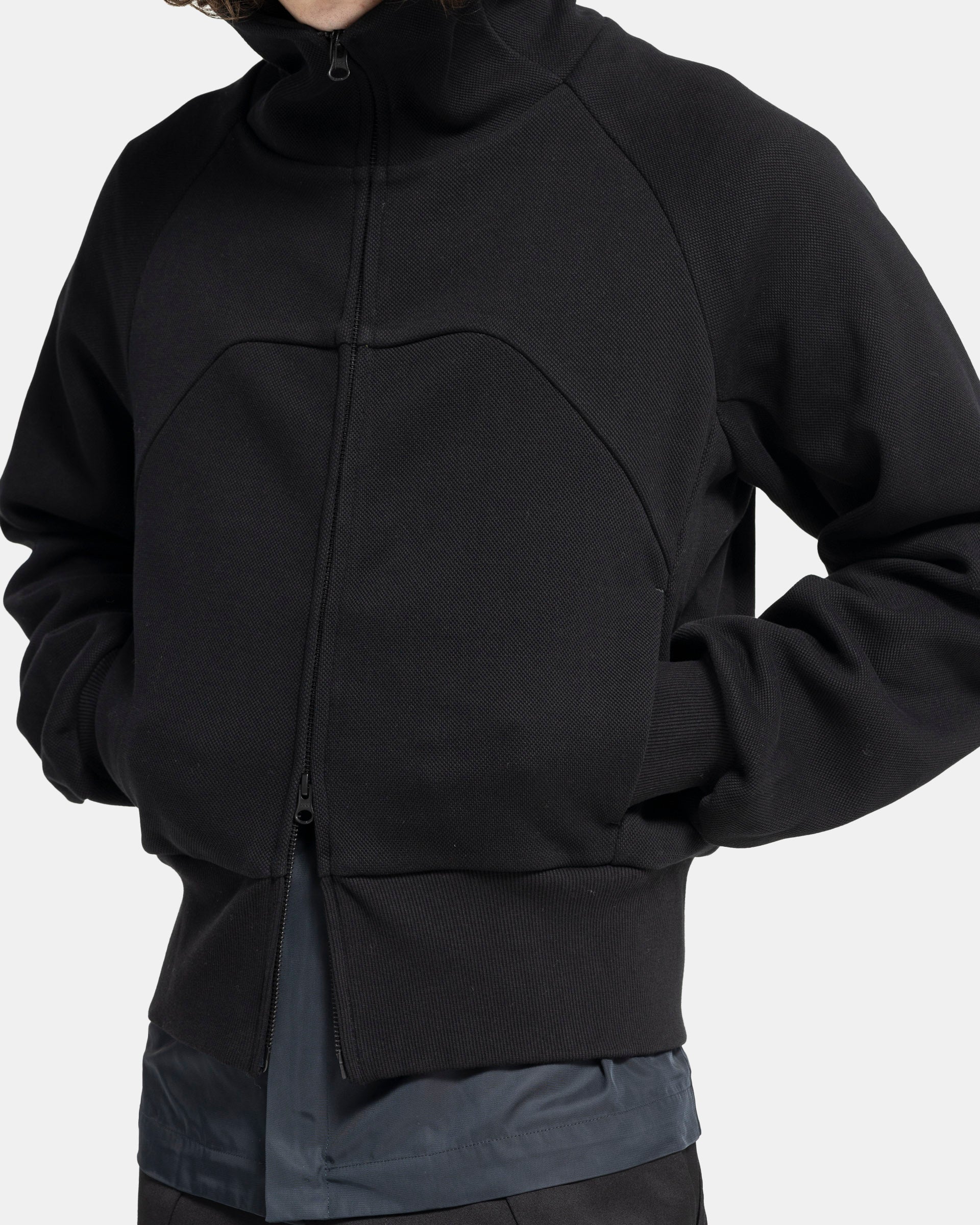 Ortler Zip-Up Hoodie in Black