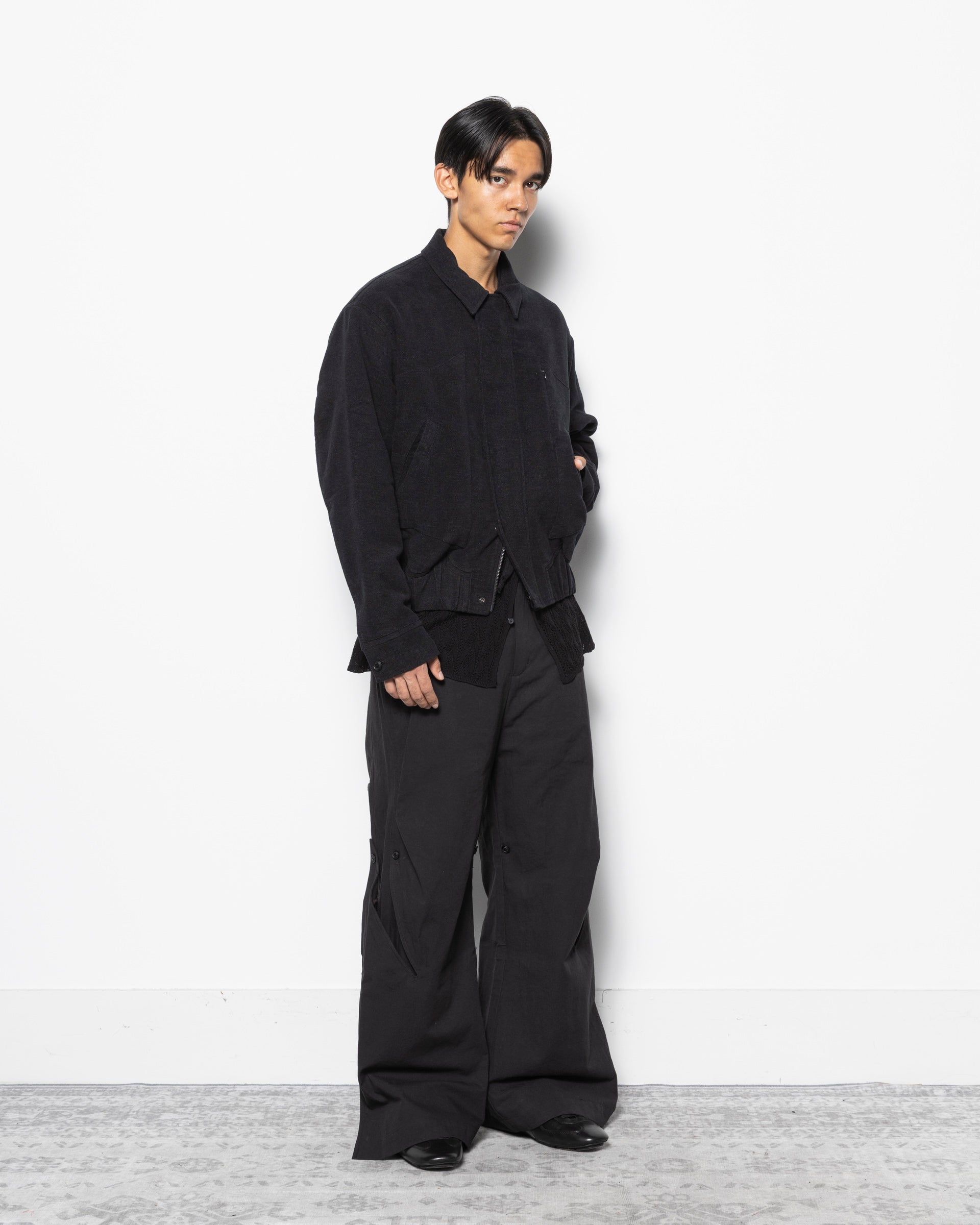 Pleats Pants in Black