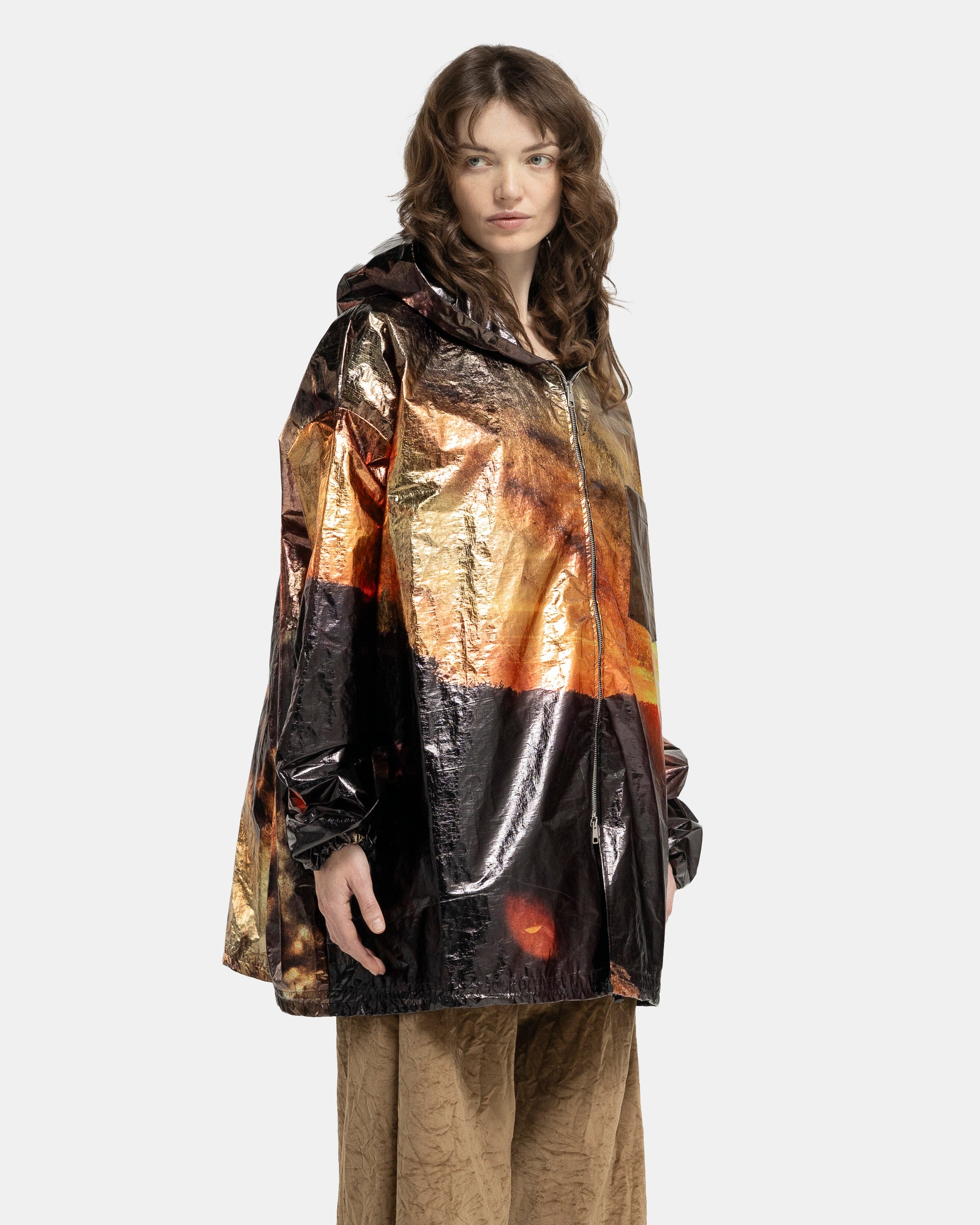 Printed Short Rain Coat in Black and Gold