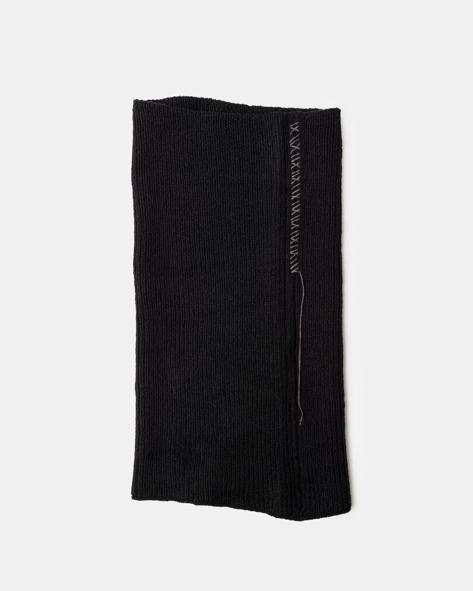 Neck Warmer in Black