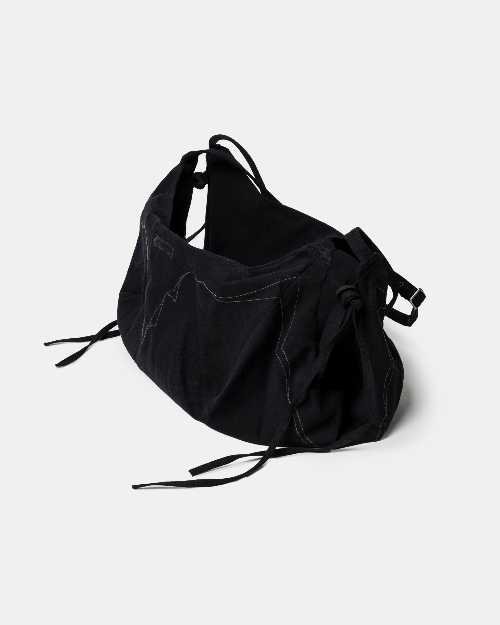 Nerd Shoulder Bag in Black