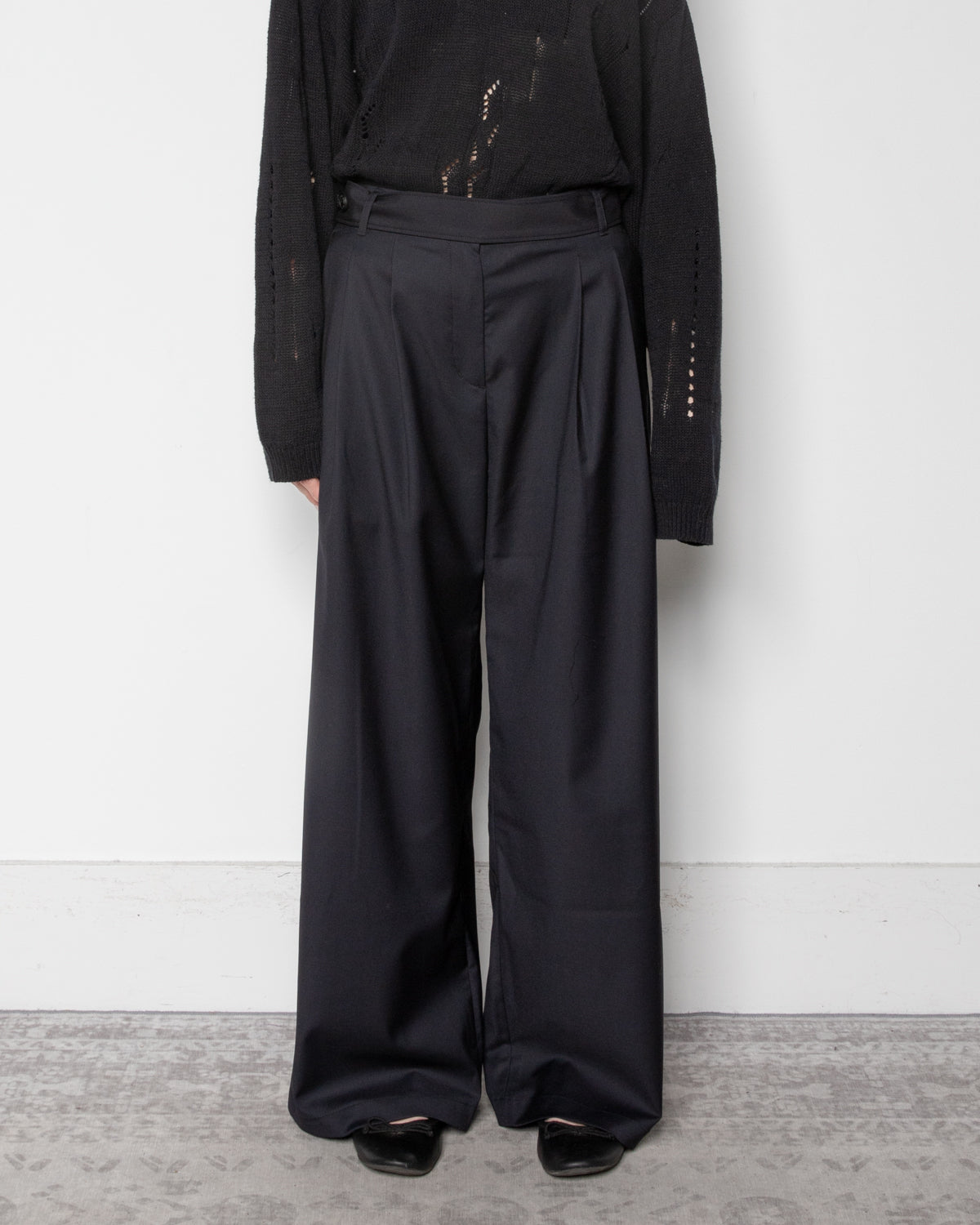 Belted Pleats Trousers in Black