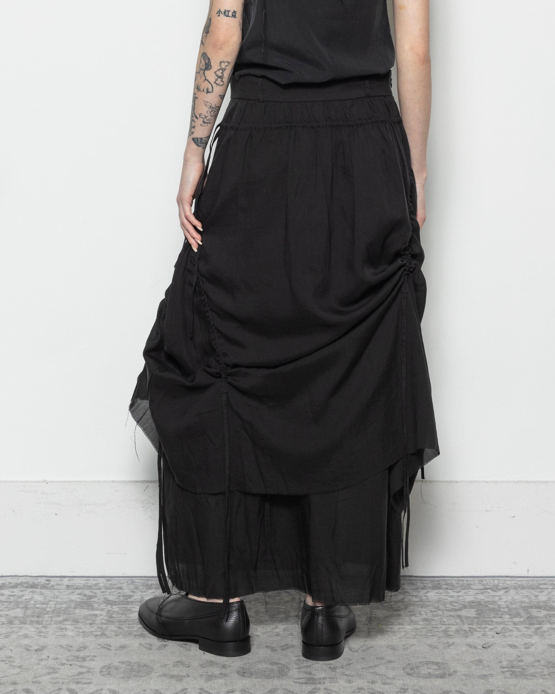 Cotton Pleated Midi Skirt in Black