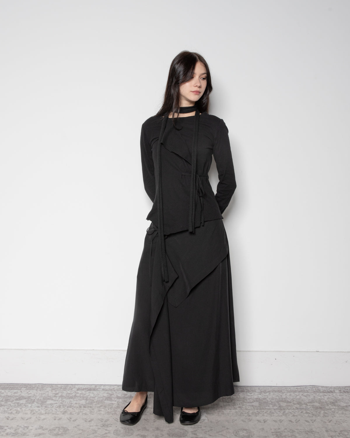 Layered RAW-Edge Skirt in Black